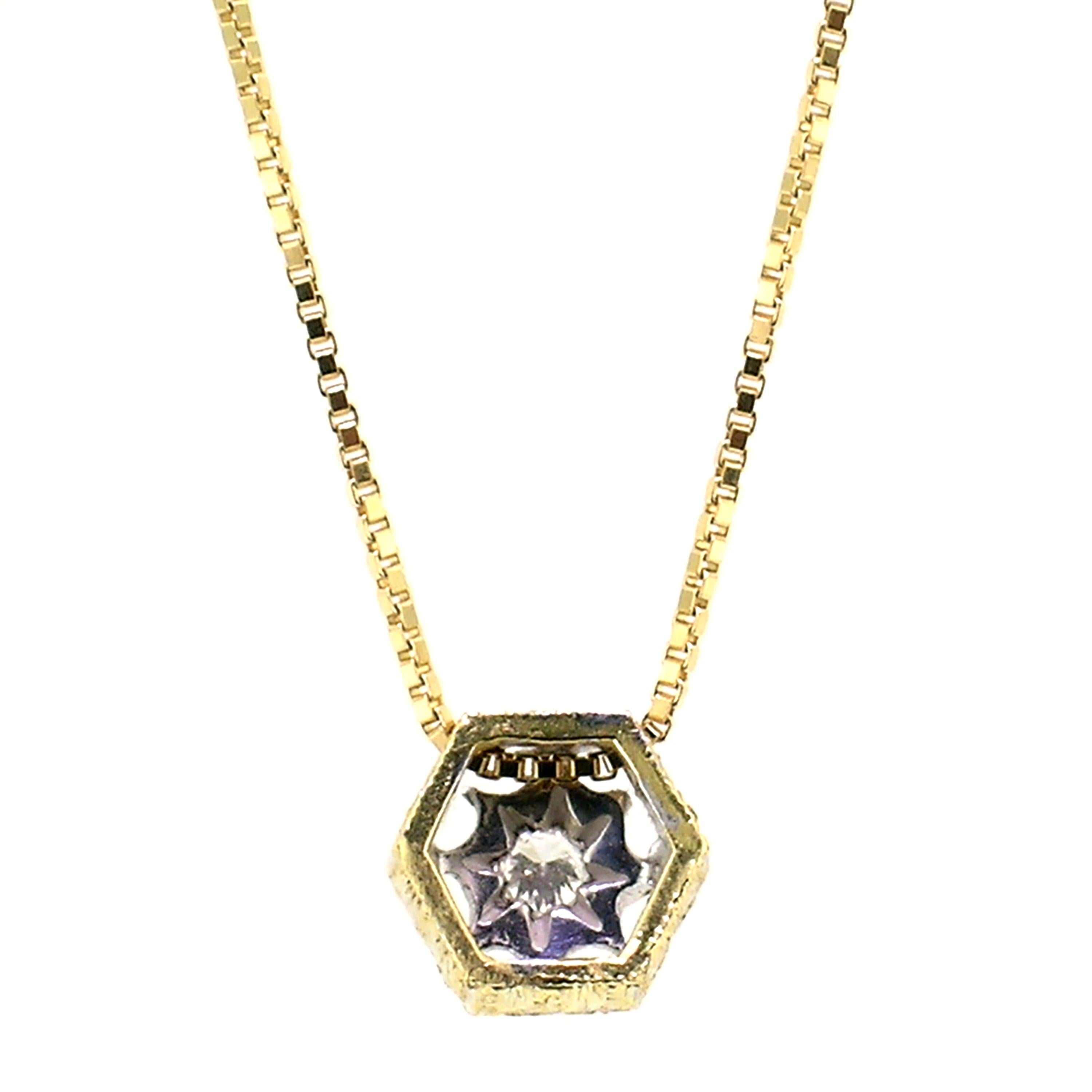 18 Karat and Diamond Pendant Necklace, Handmade and Hand Engraved in Italy In New Condition In Logan, UT
