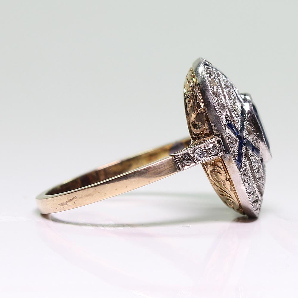 Art Deco 18 Karat and Platinum Estate Natural Sapphire and Diamond Ring