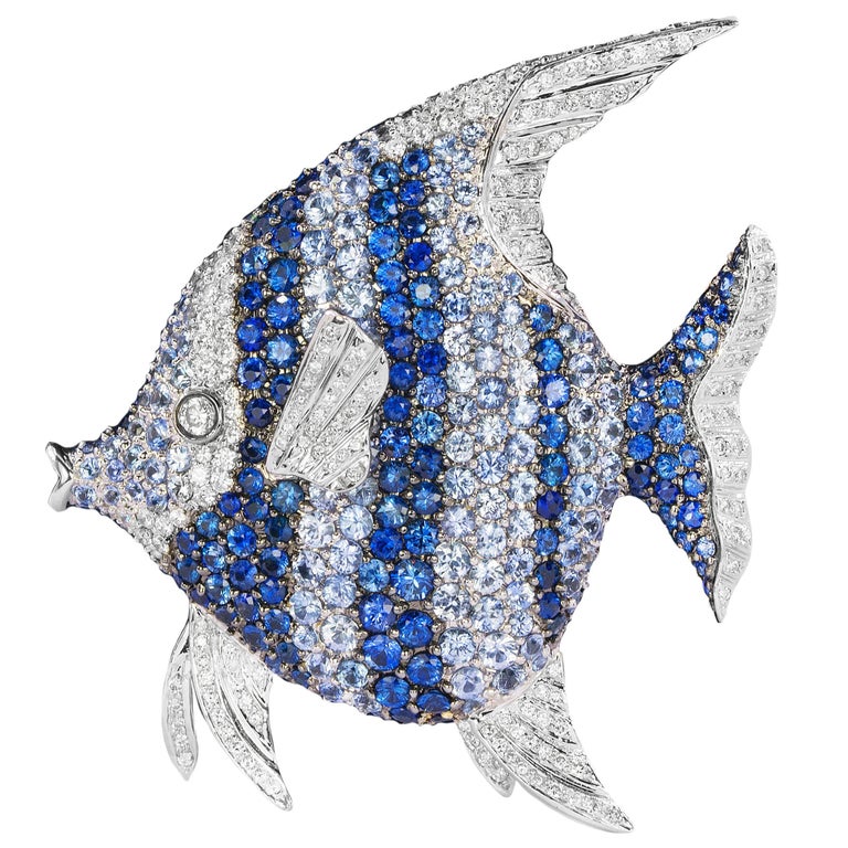 18 Karat Angel Fish Sapphire and Diamond Brooch For Sale