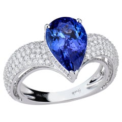 18 Karat Apus White Gold Ring with Vs-Gh Diamonds and Blue Tanzanite