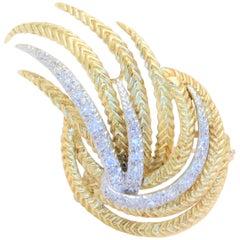18 Karat Art Deco Diamond “Flapper” Brooch