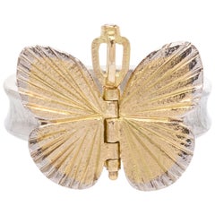 18 Karat Baby Asterope Butterfly Hinge Ring with Crown