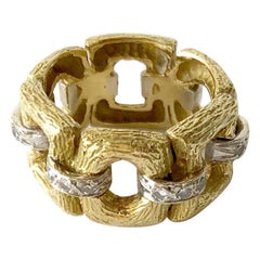 18 Karat Bark Textured Gold and Diamond Vintage 1960s Ring