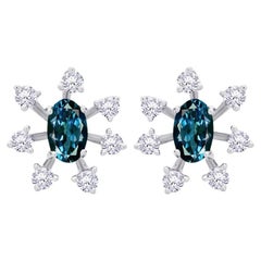 18 Karat Bestow White Gold Earring with Vs-Gh Diamonds and Blue Topaz