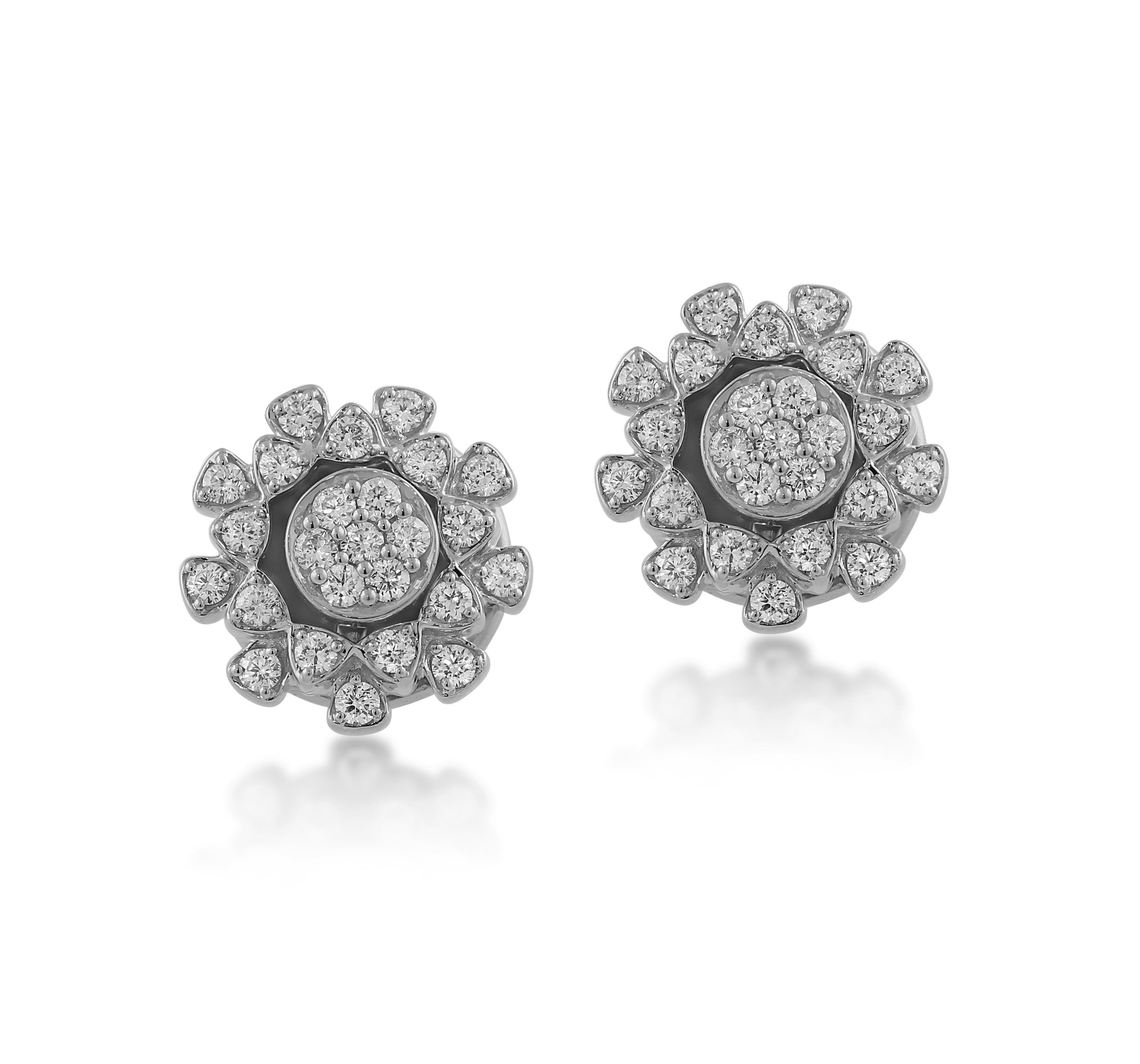 Featuring elegant jewelry that makes extraordinary gifts,some of the pieces in the Bestow collection are embellished with brilliant diamonds, while others have been carefully laid with sparkling gemstones - all so that the person who receives it