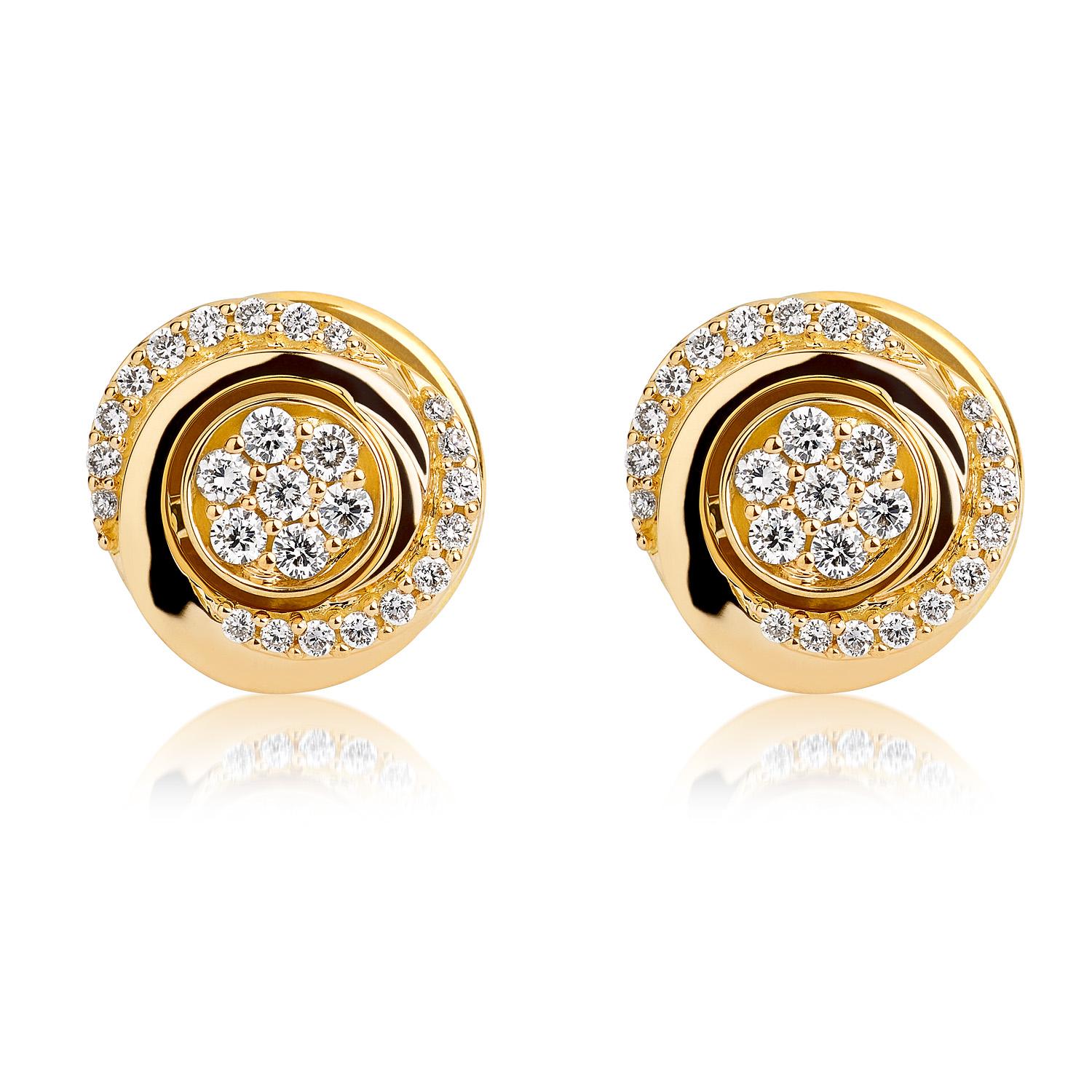 18 Karat Bestow Yellow Gold Earring with Vs Gh Diamonds In New Condition For Sale In New York, NY