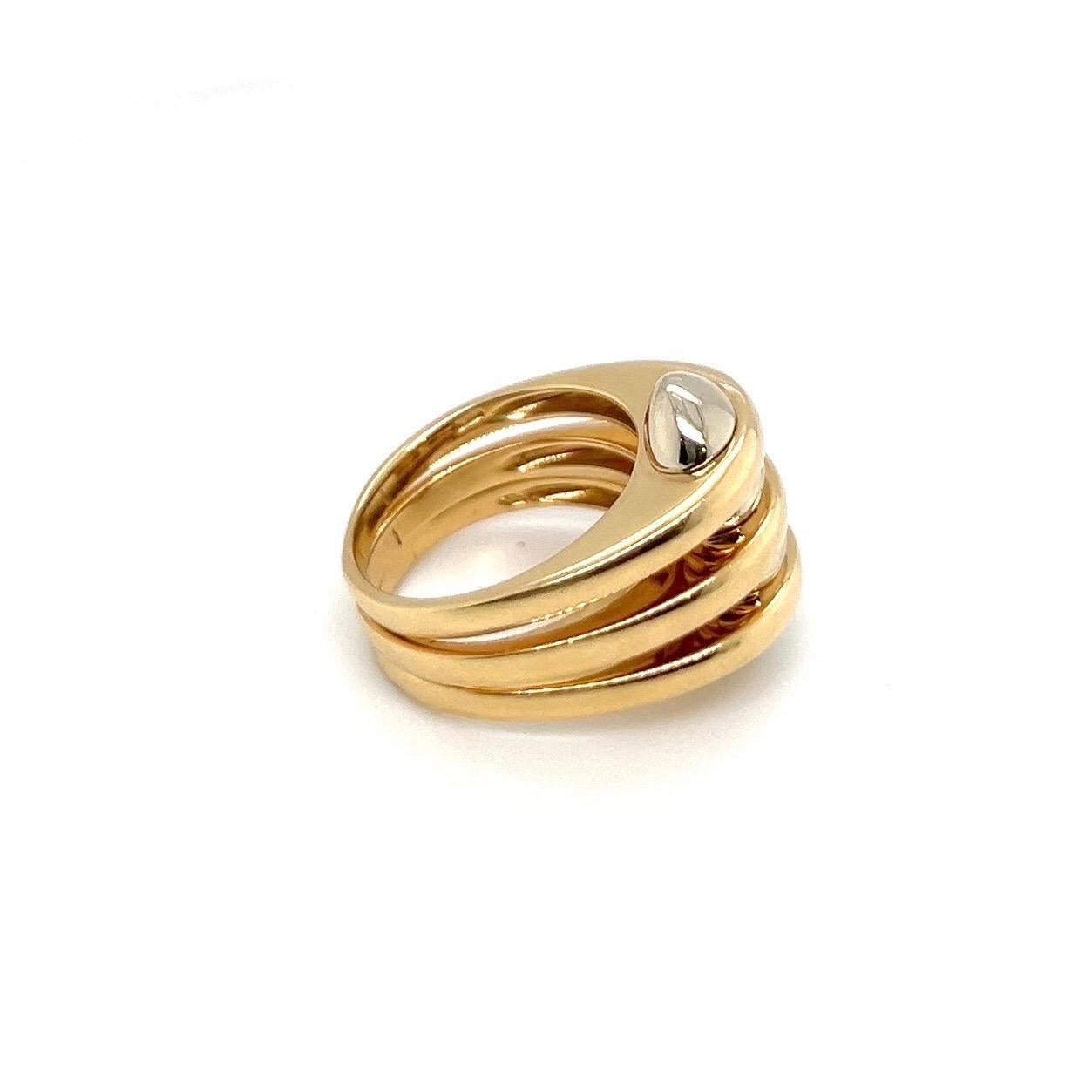 18 Karat Bicolor Gold Ring by Bvlgari In Good Condition For Sale In Zurich, CH