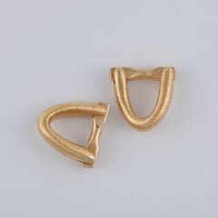 18 Karat Bijan Stirrup Cufflinks