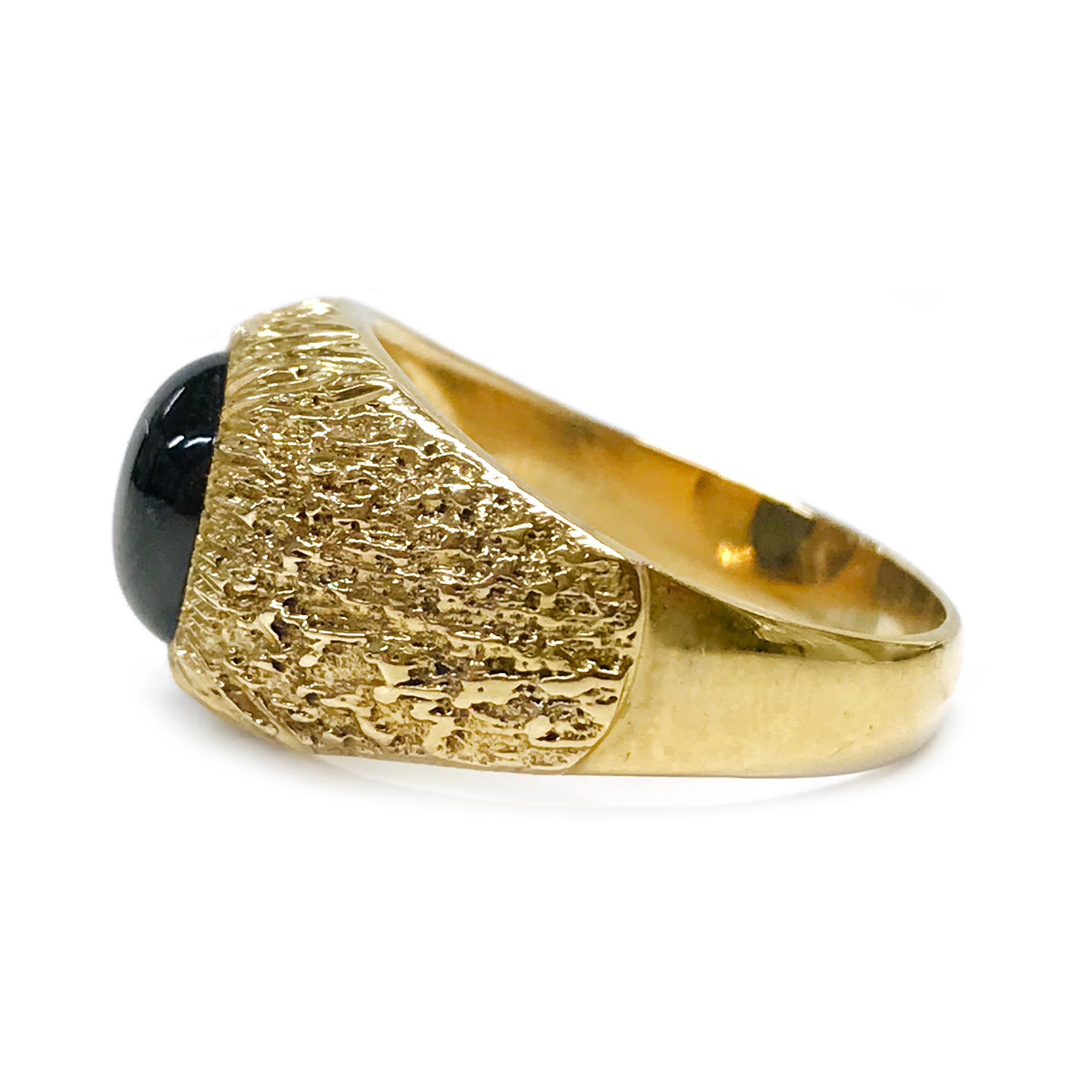 Cabochon 18 Karat Black Star Sapphire Ring