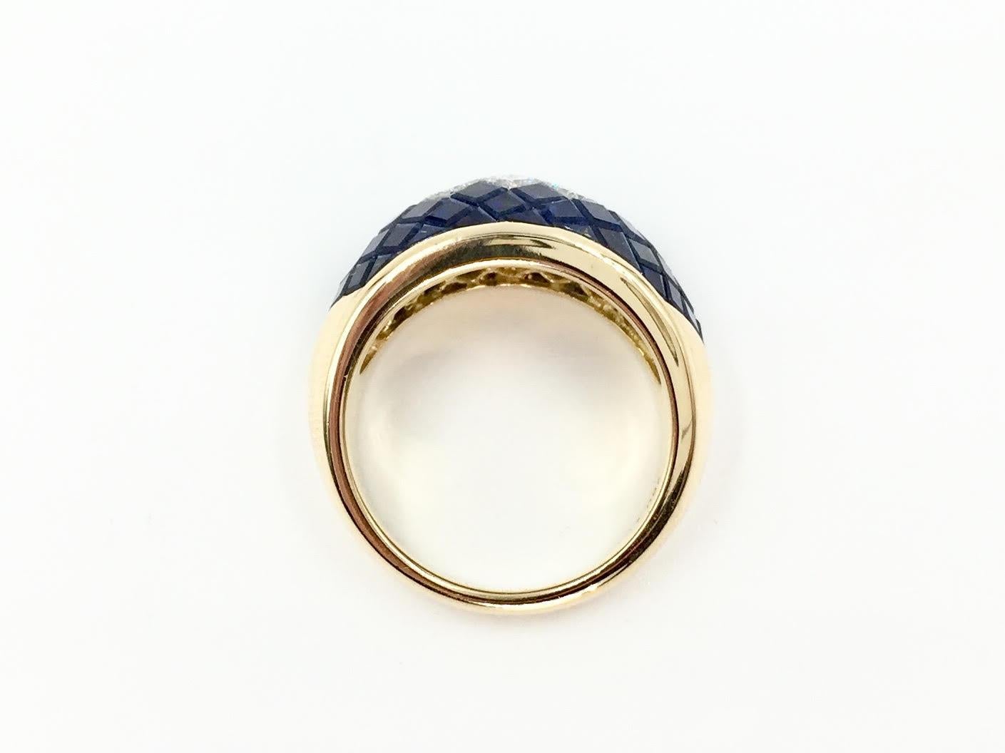 18 Karat Blue Sapphire and Diamond Illusion Set Wide Ring For Sale 1