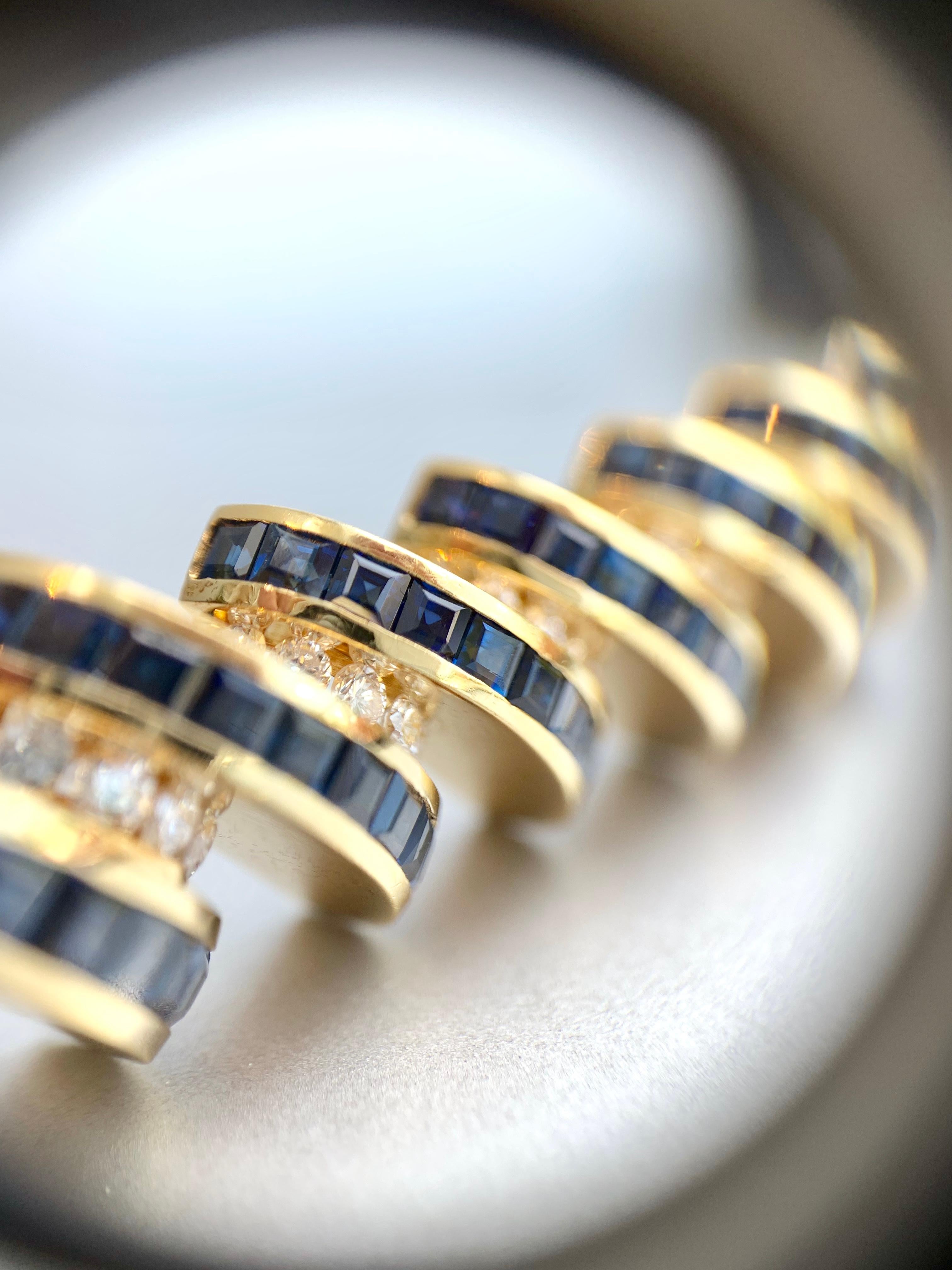 18 Karat Blue Sapphire and Diamond Modern Bracelet For Sale 3