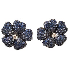 18 Karat Blue Sapphire and White Diamond Flower Pierced Earrings