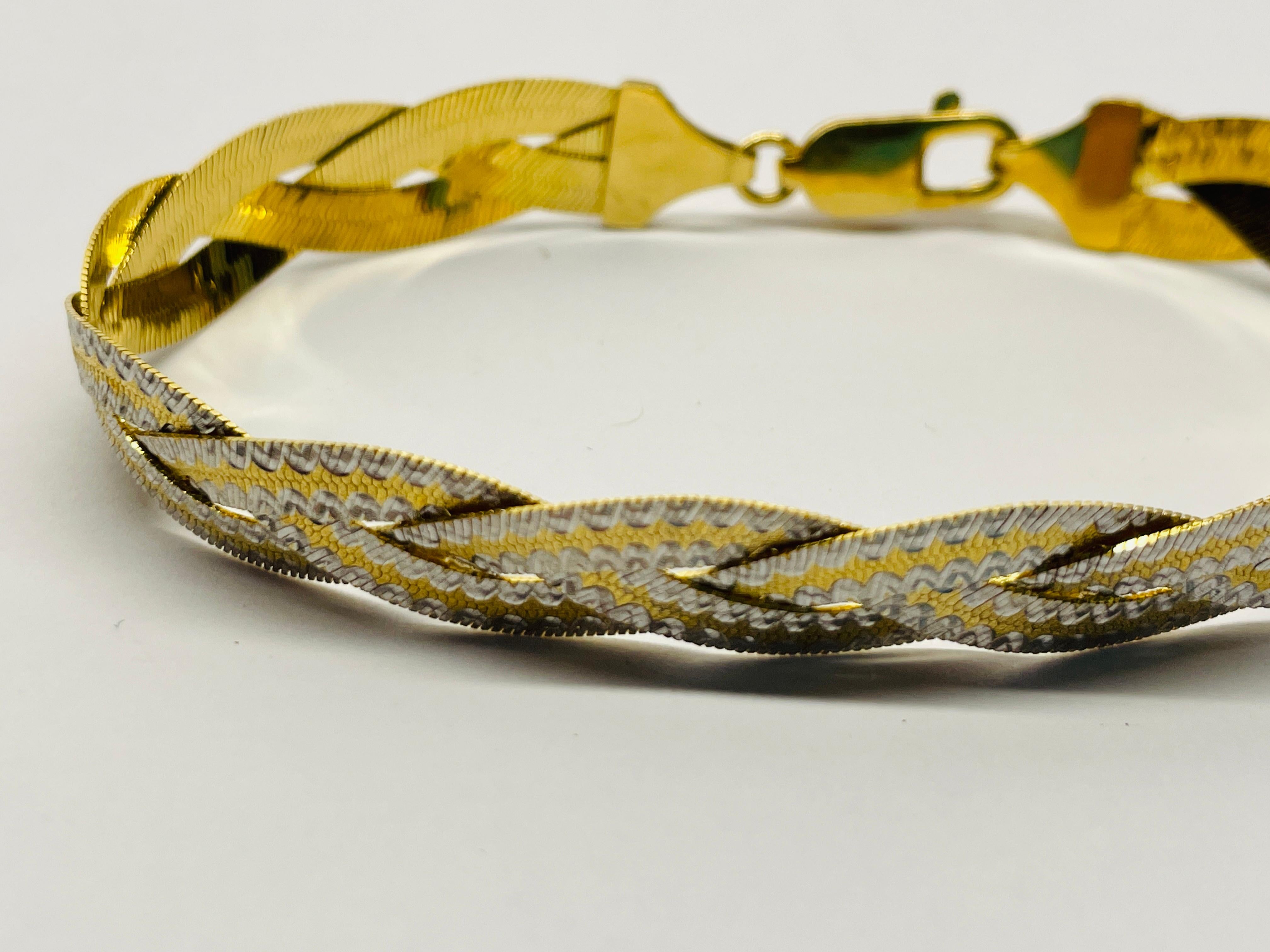 18 karat Bracelet Two Tone Yellow and white gold Braided Reversible French For Sale 5