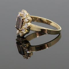 18 Karat Brown Emerald Cut Diamond Cluster Ring Yellow Gold