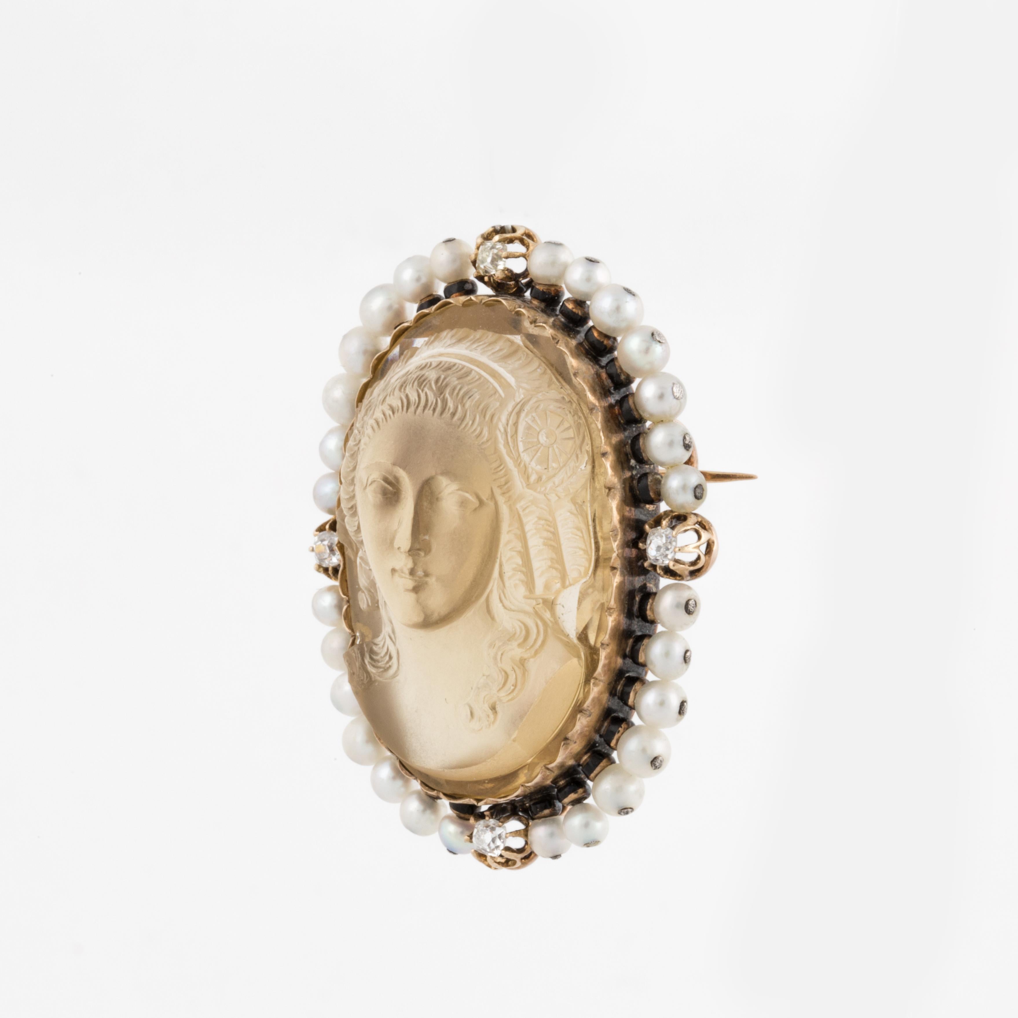 Cameo-Brosche aus 18 Karat Roségold mit geschnitztem Citrin, Perle und Diamant im Zustand „Gut“ im Angebot in Houston, TX