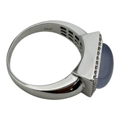 Bague contemporaine en or blanc 18K avec halo en calcédoine et diamant, taille 8