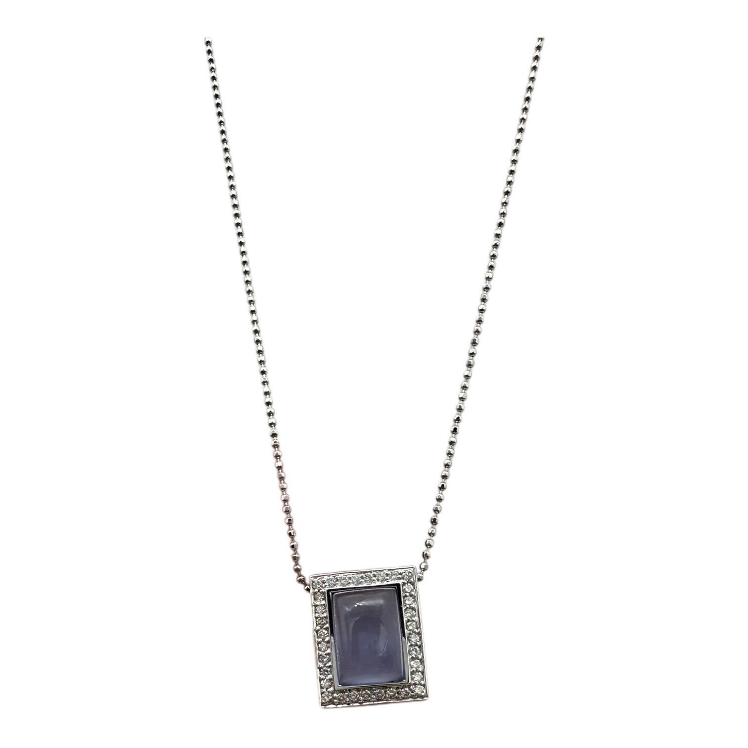 18 Karat Chalcedon Edelstein und Diamant Halo-Anhänger mit Kette im Zustand „Hervorragend“ im Angebot in Laguna Hills, CA