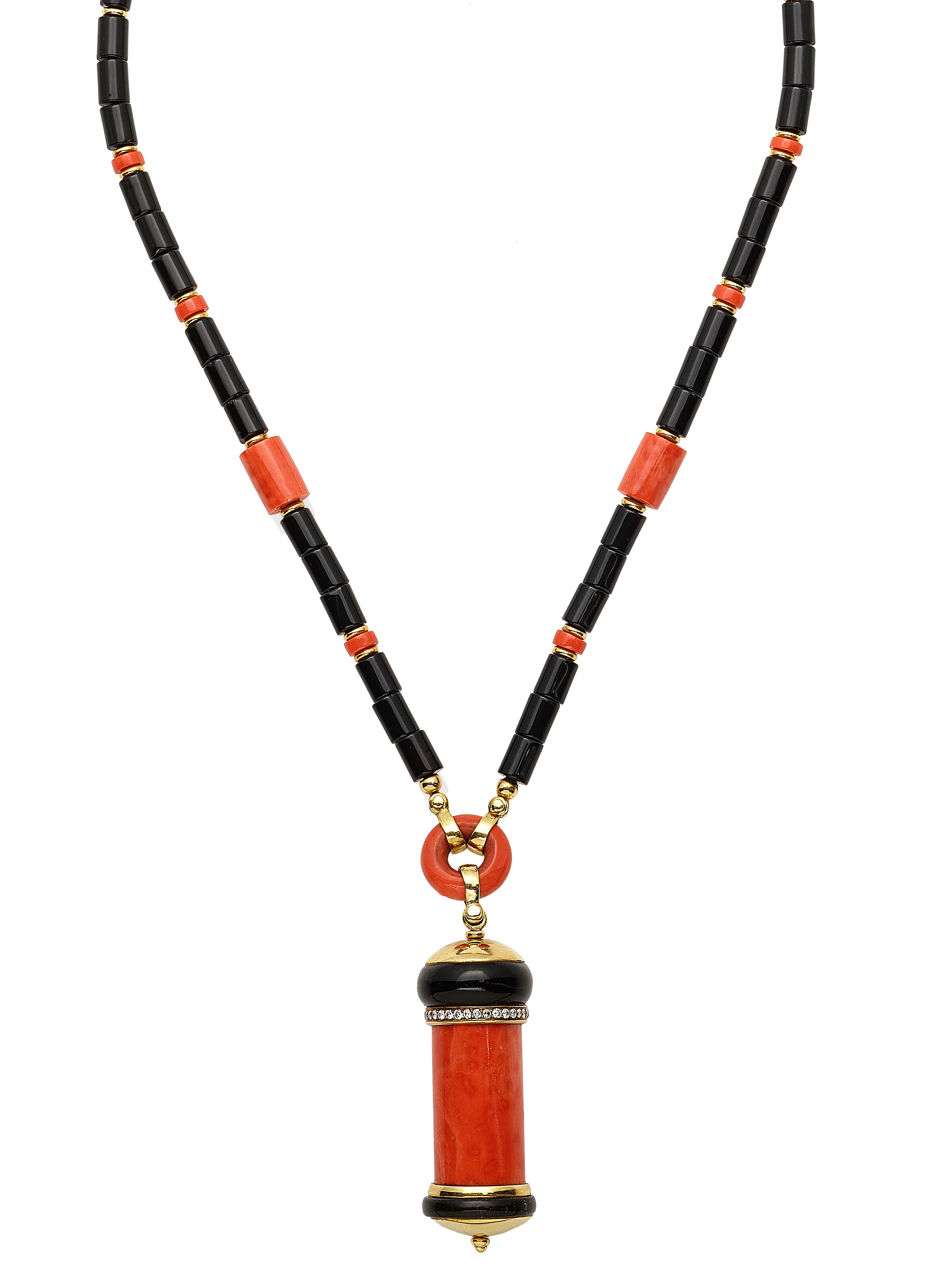Round Cut 18 Karat Contemporary Art Deco Collier Necklace in Coral and Onyx and Diamonds For Sale