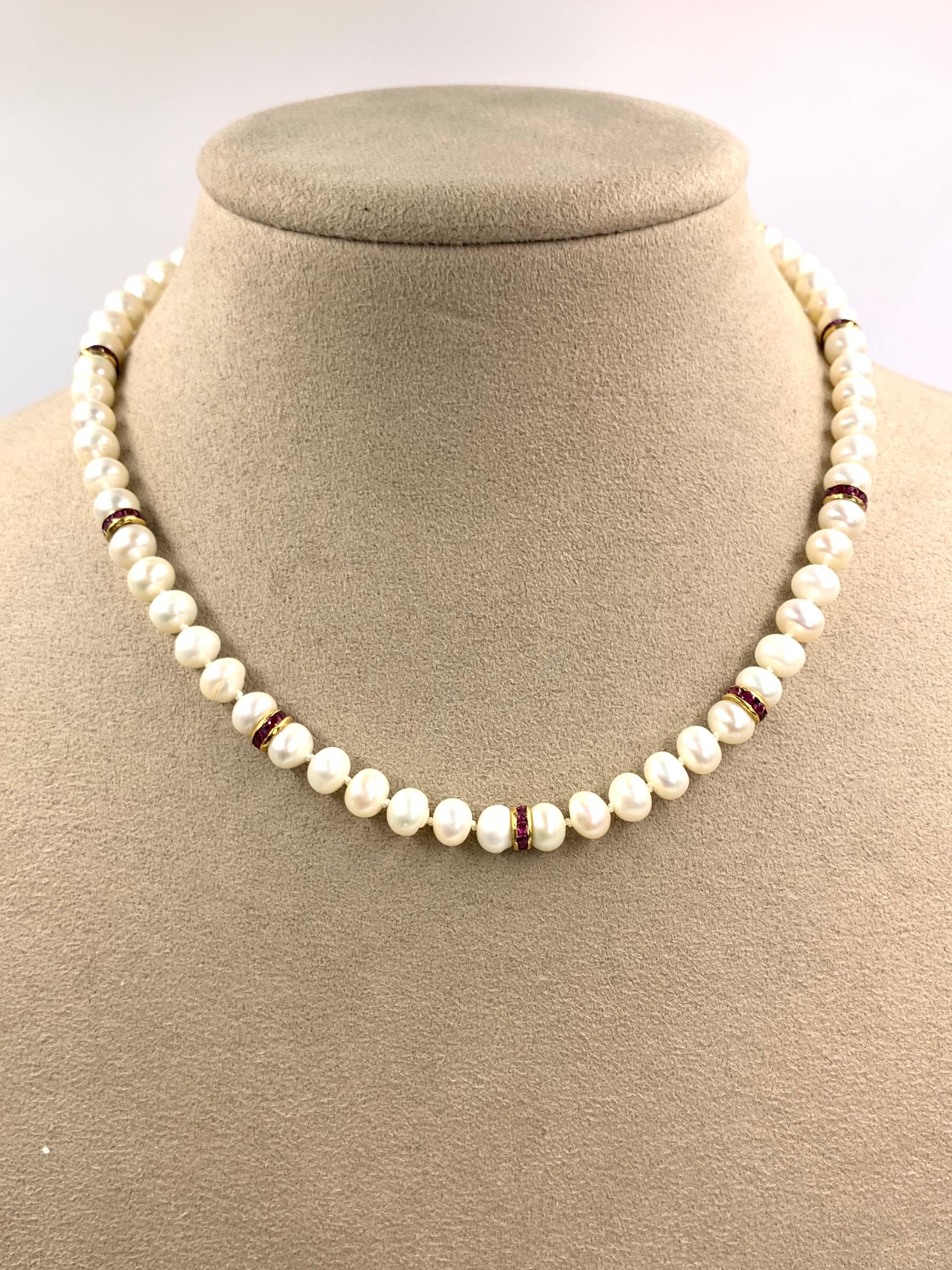 18 Karat Cultured Pearl and Ruby Necklace For Sale 1