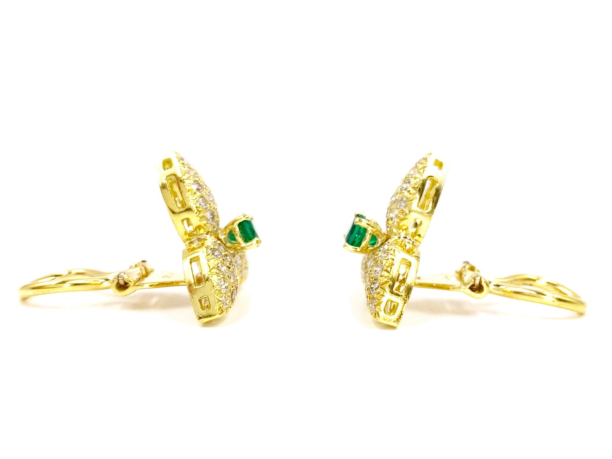 Contemporary 18 Karat Diamond and Emerald Floral Earrings For Sale