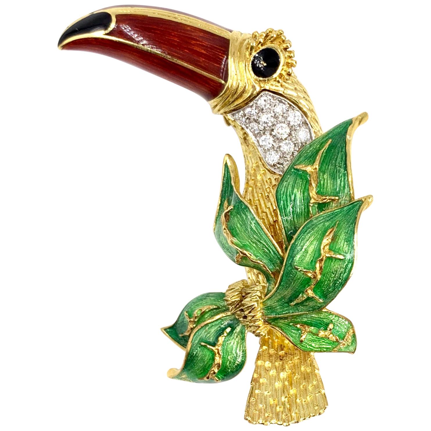 18 Karat Diamond and Enamel Toucan Bird Brooch For Sale