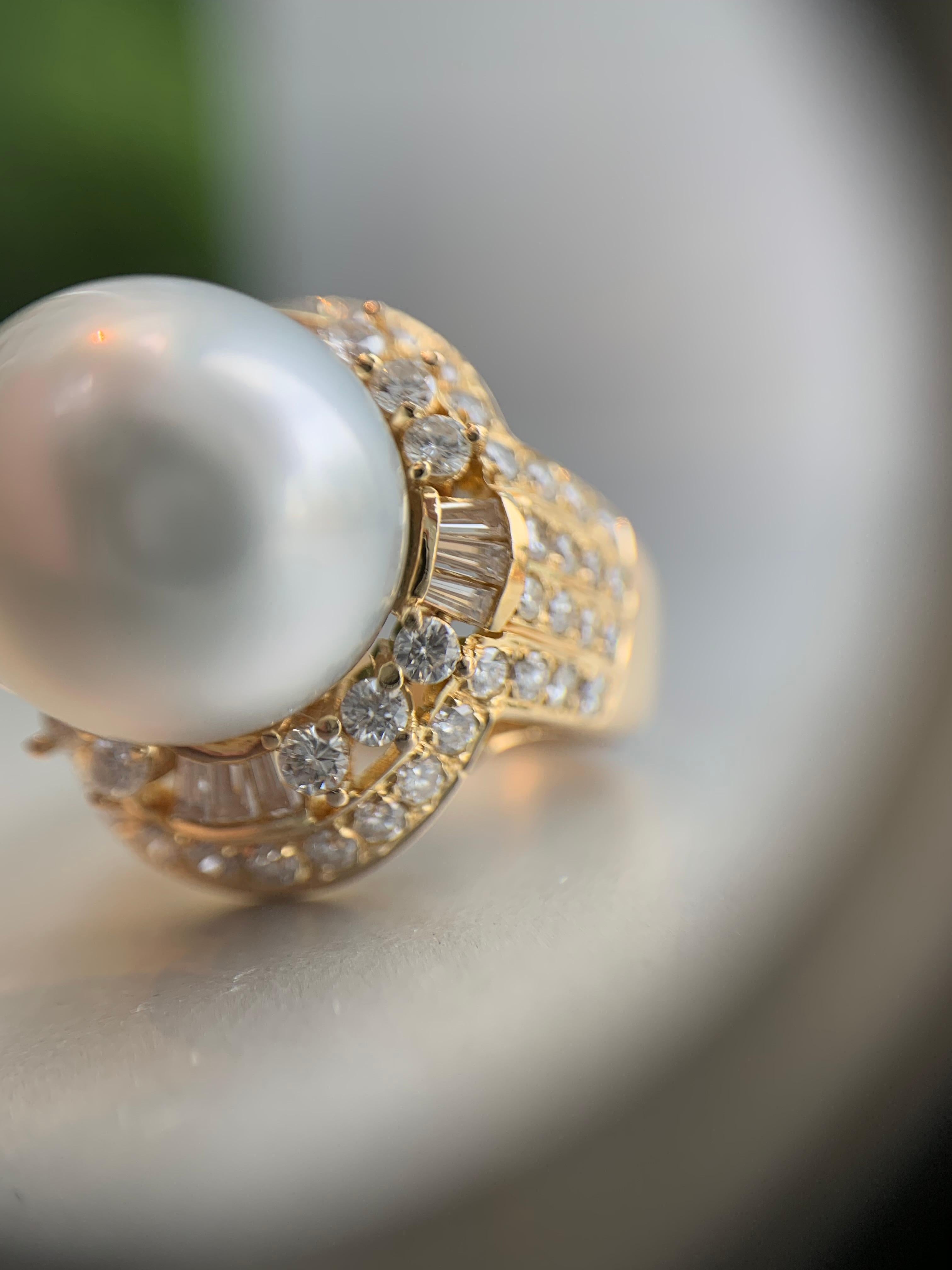 18 Karat Diamond and South Sea Pearl Ring For Sale 6
