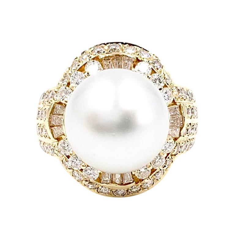18 Karat Diamond and South Sea Pearl Ring For Sale