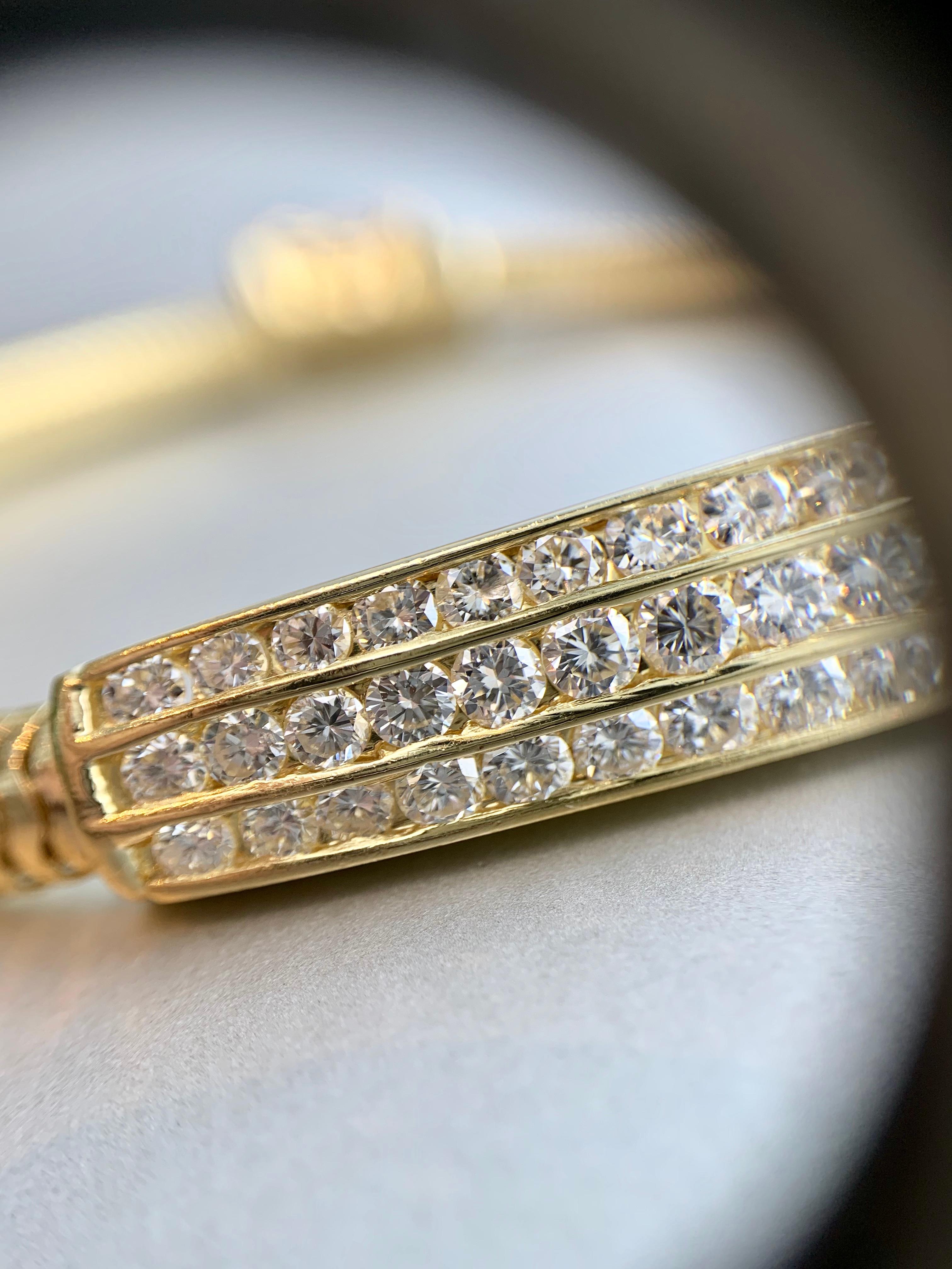 Women's or Men's 18 Karat Diamond Bar Bracelet For Sale