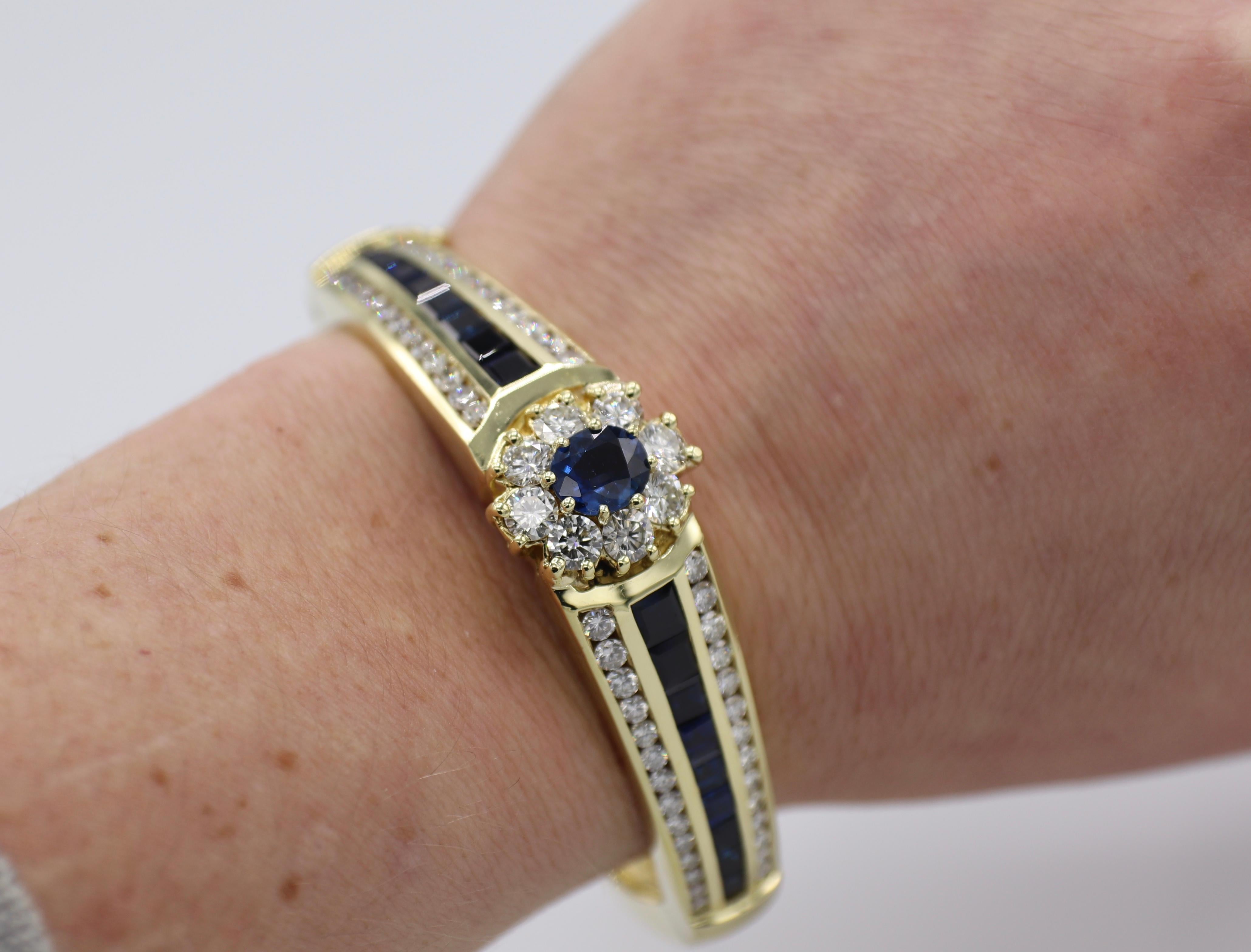 GIA Certified 18 Karat Diamond and Blue Sapphire Hinged Bangle Bracelet 2