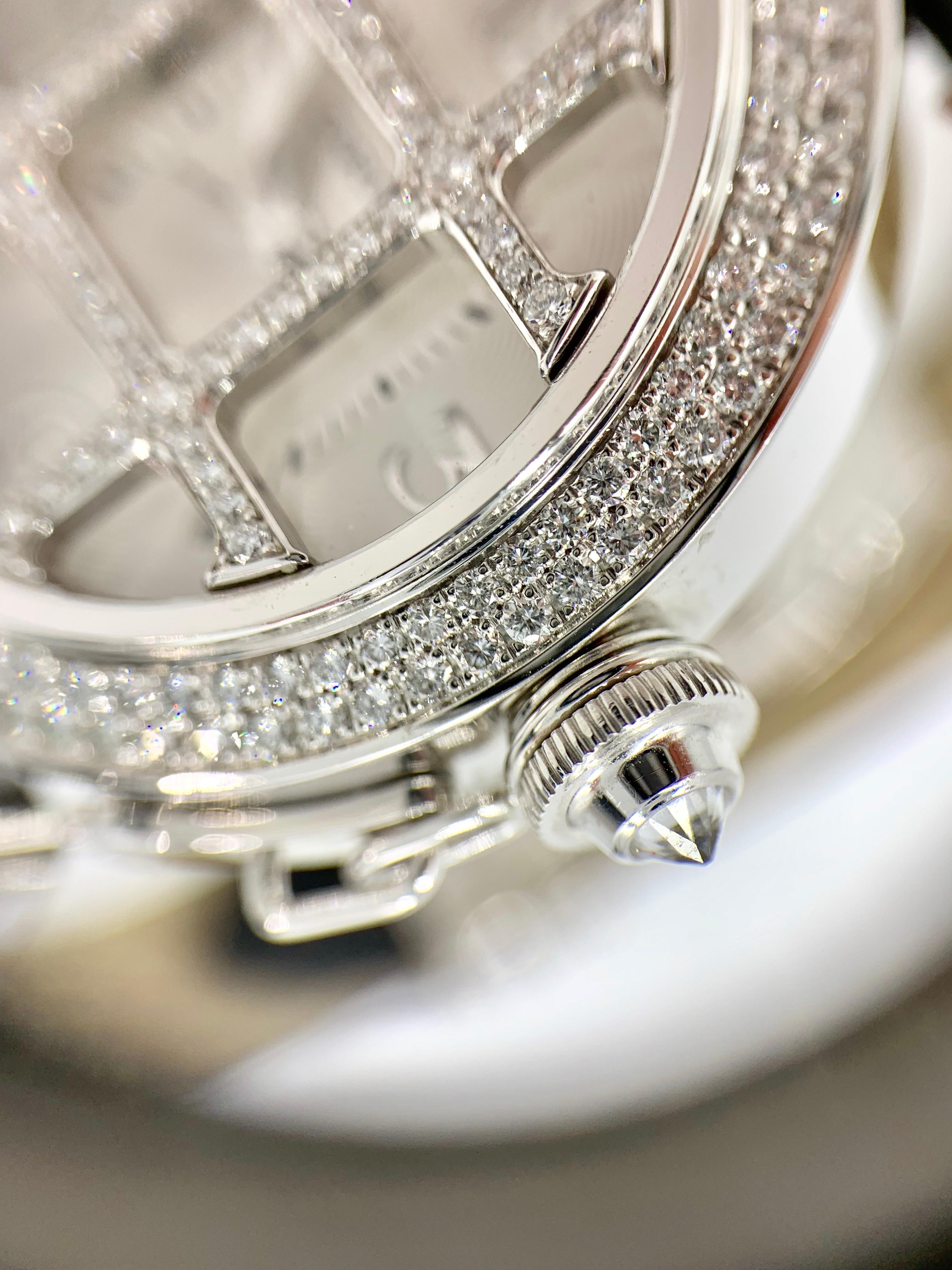 18 Karat and Diamond Cartier Pasha Watch WJ111451 For Sale 7