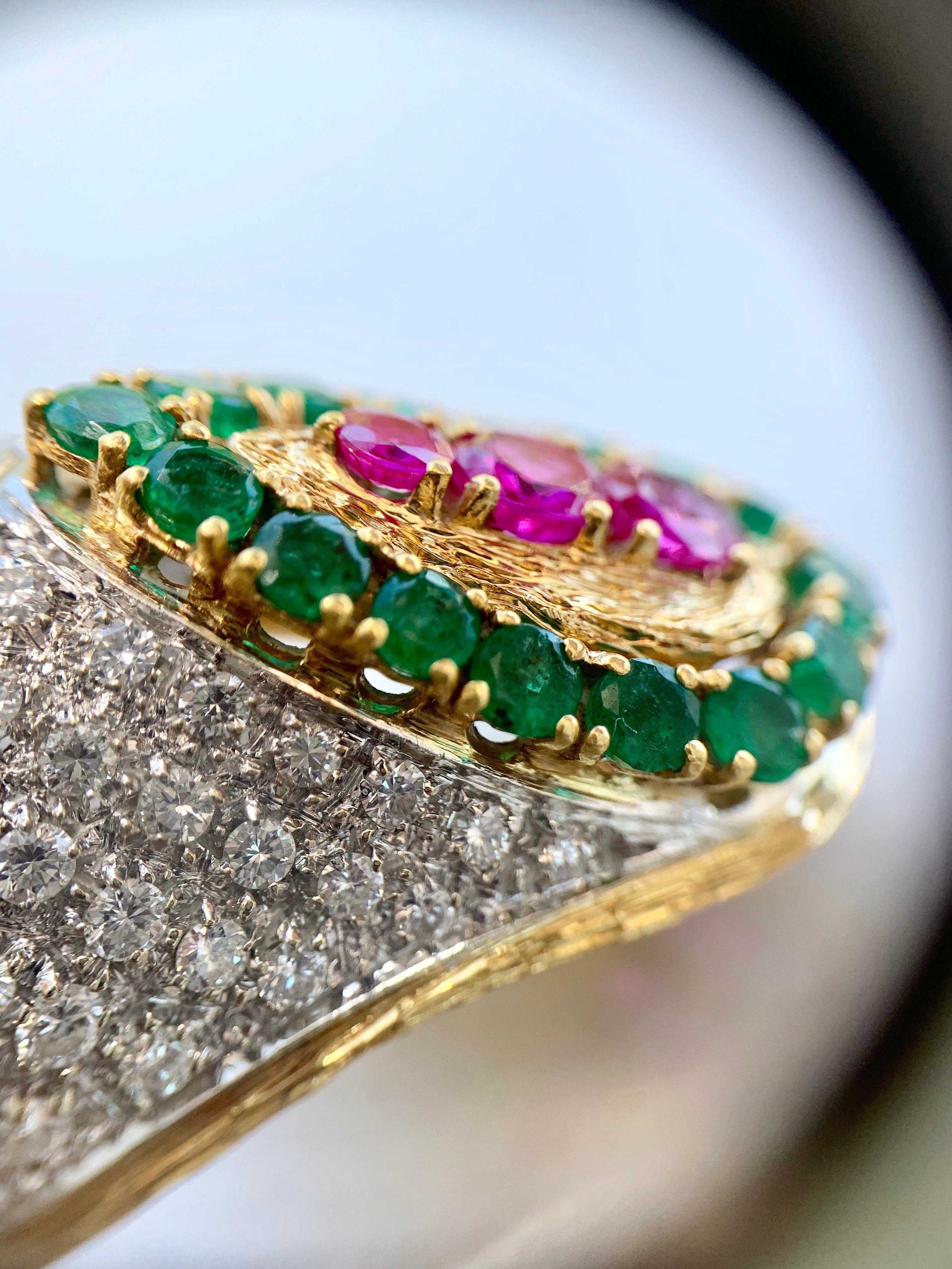 18 Karat Diamond, Emerald and Ruby Ring 6