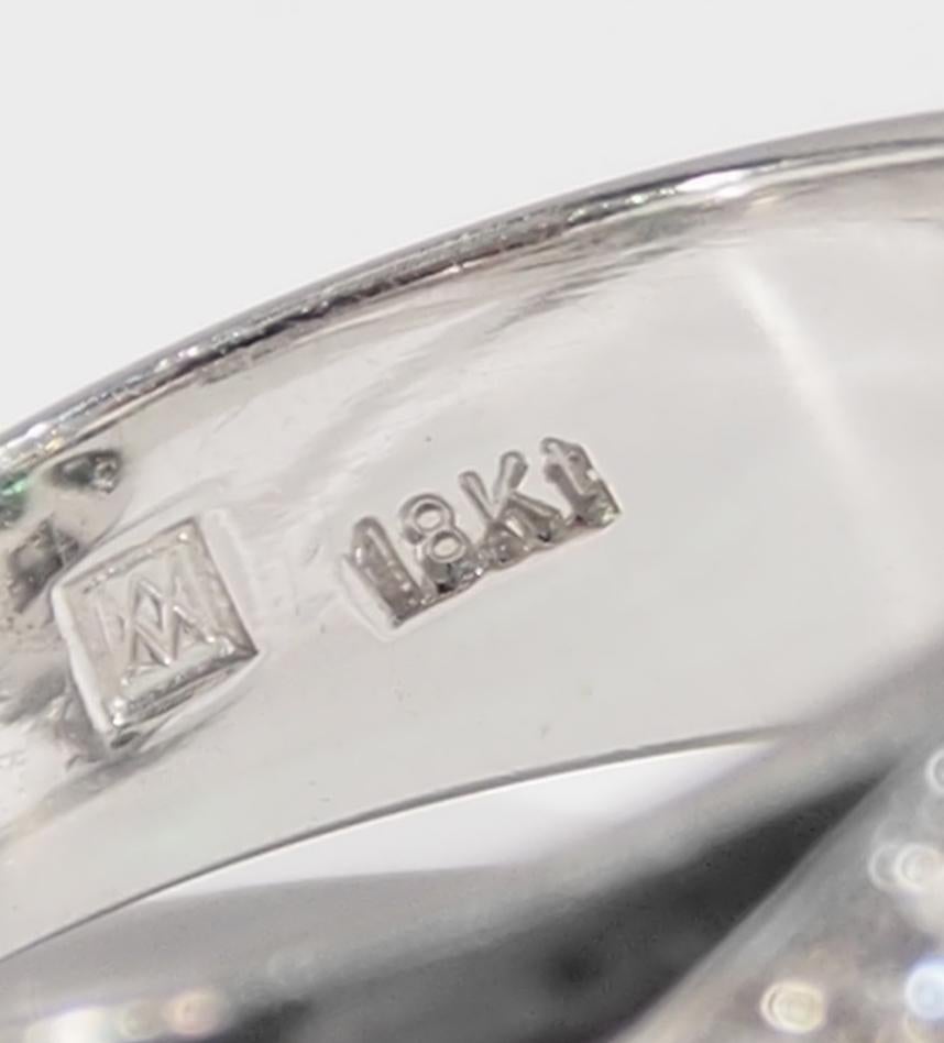 Women's or Men's 18 Karat Diamond Emerald Dome Ring White Gold For Sale