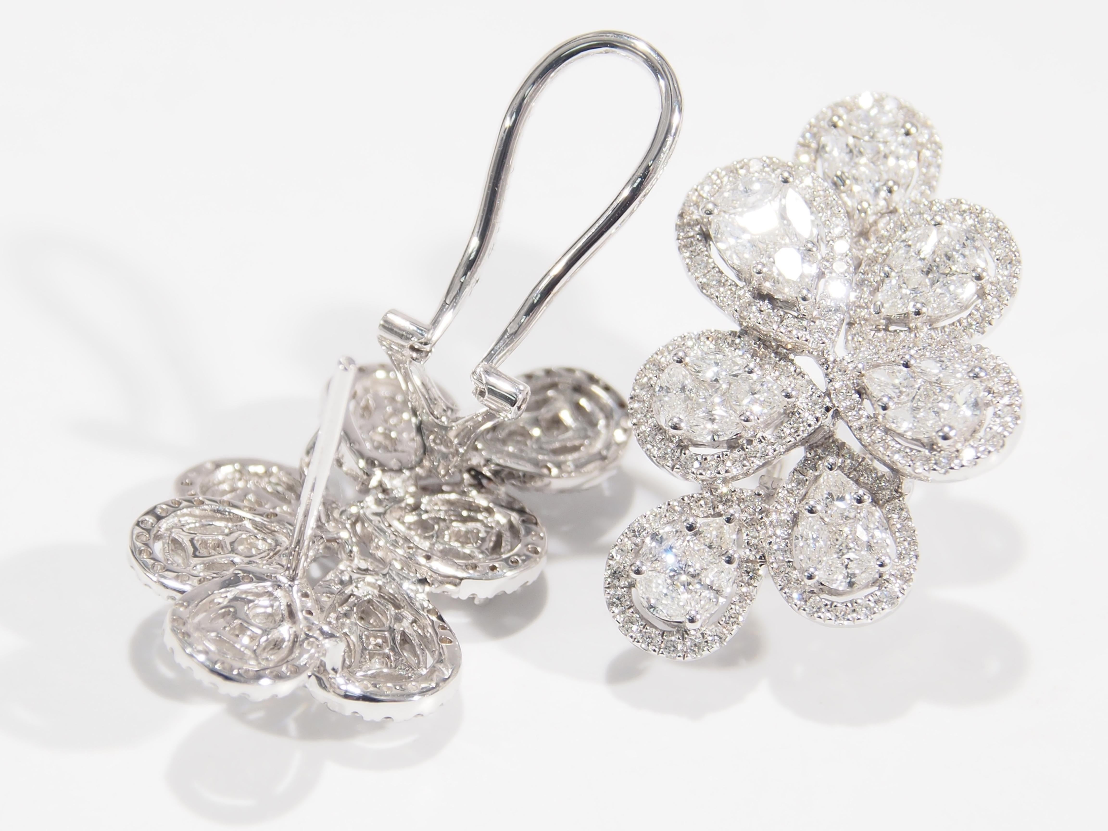 Modern 18 Karat Diamond Flower Cluster Earrings White Gold Omega Back
