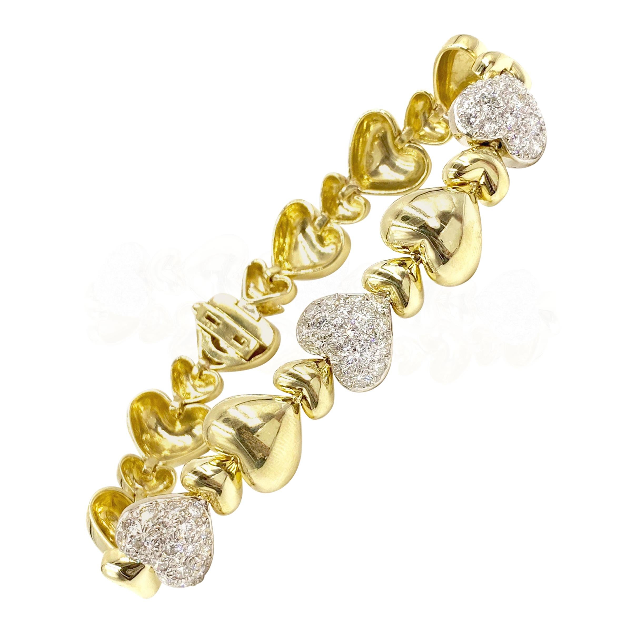 18 Karat Diamond Heart Link Bracelet by Sal Praschnik For Sale