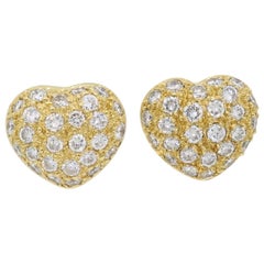 18 Karat Diamond Heart Stud Earrings 18 Karat Diamond Heart Stud Earrings