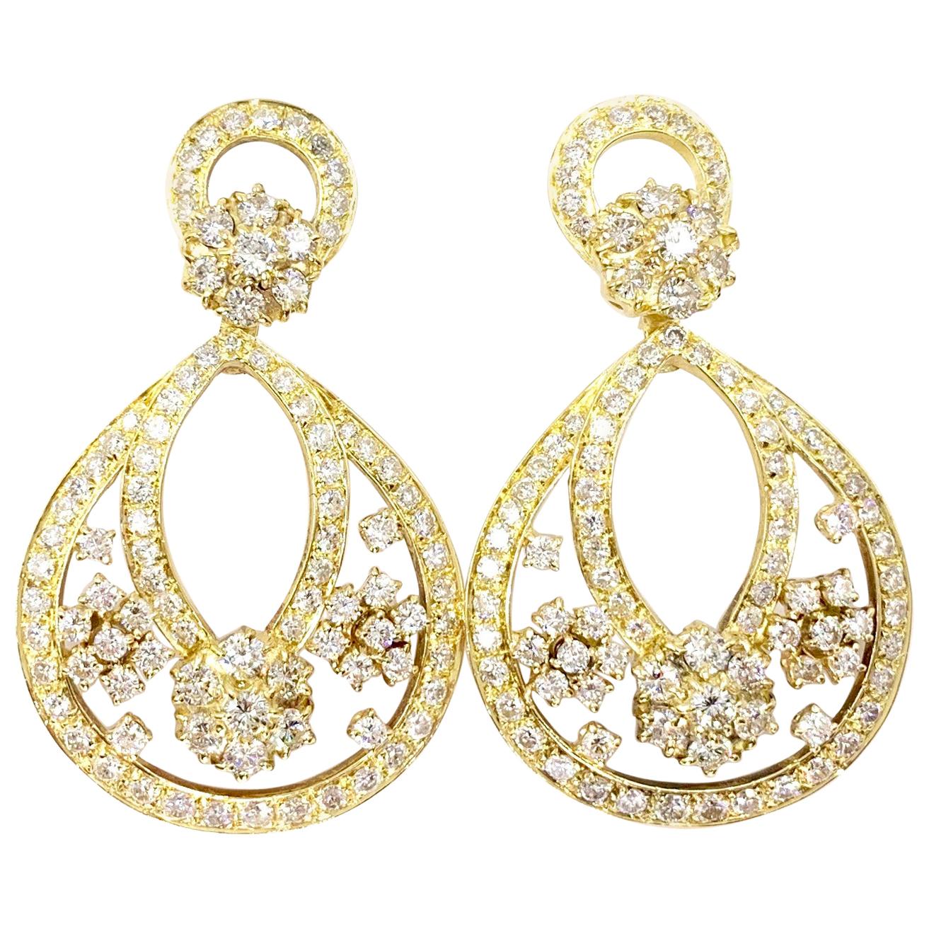 18 Karat Diamond Open Chandelier Drop Earrings For Sale