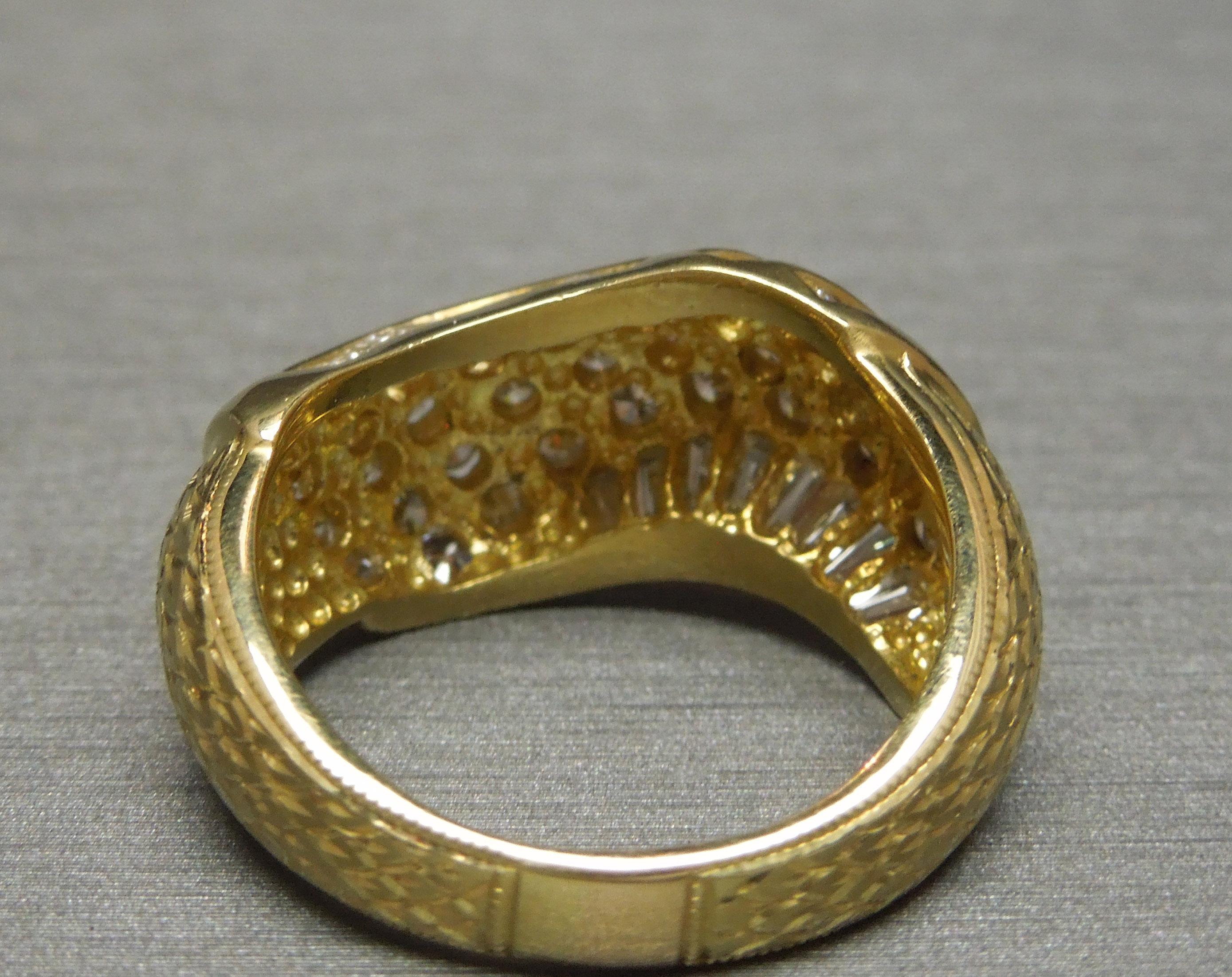 18 Karat Diamant-Kuppelring aus Schlangenhaut im Angebot 6