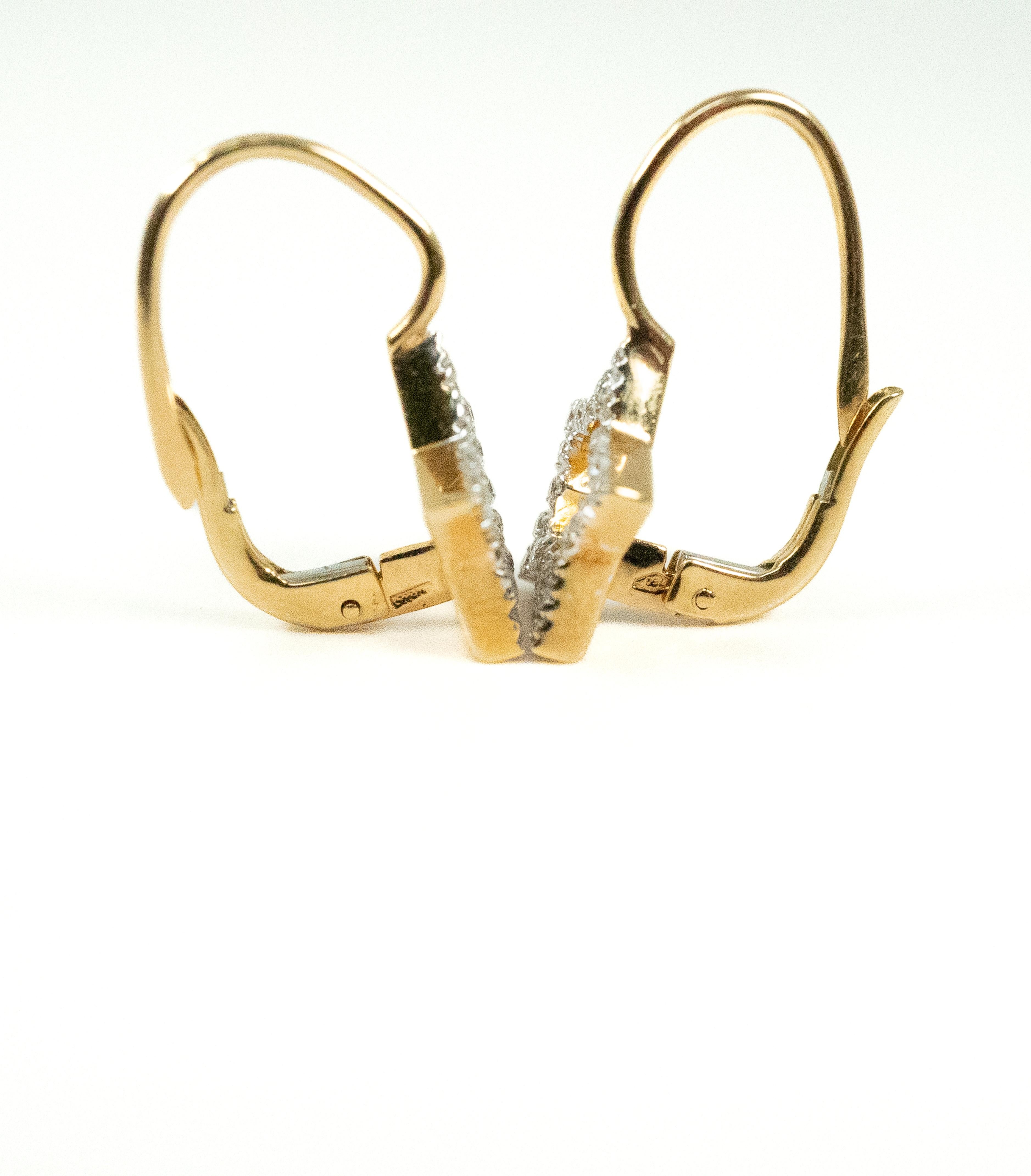 18 Karat Diamond Star Earrings In Good Condition For Sale In Dallas, TX