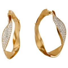 18 Karat Dunas Yellow Gold Earring with Vs-Gh Diamonds