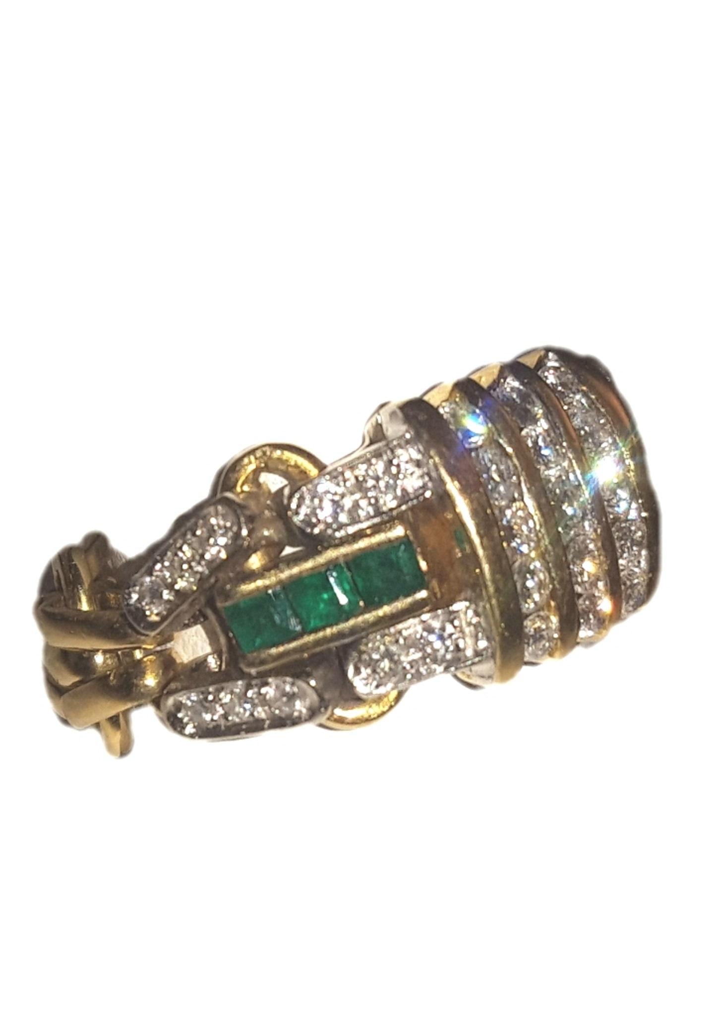 Women's 18 Karat Emerald and Diamond Chain Ring, 1950s, Mid-Century Modern
