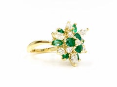 18 Karat Emerald and Diamond Cluster Spray Ring