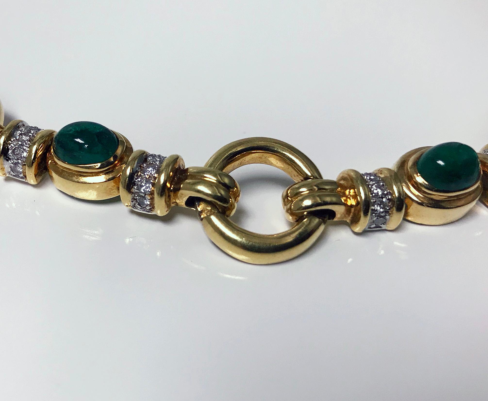 18 Karat Emerald and Diamond Necklace In Good Condition In Toronto, ON
