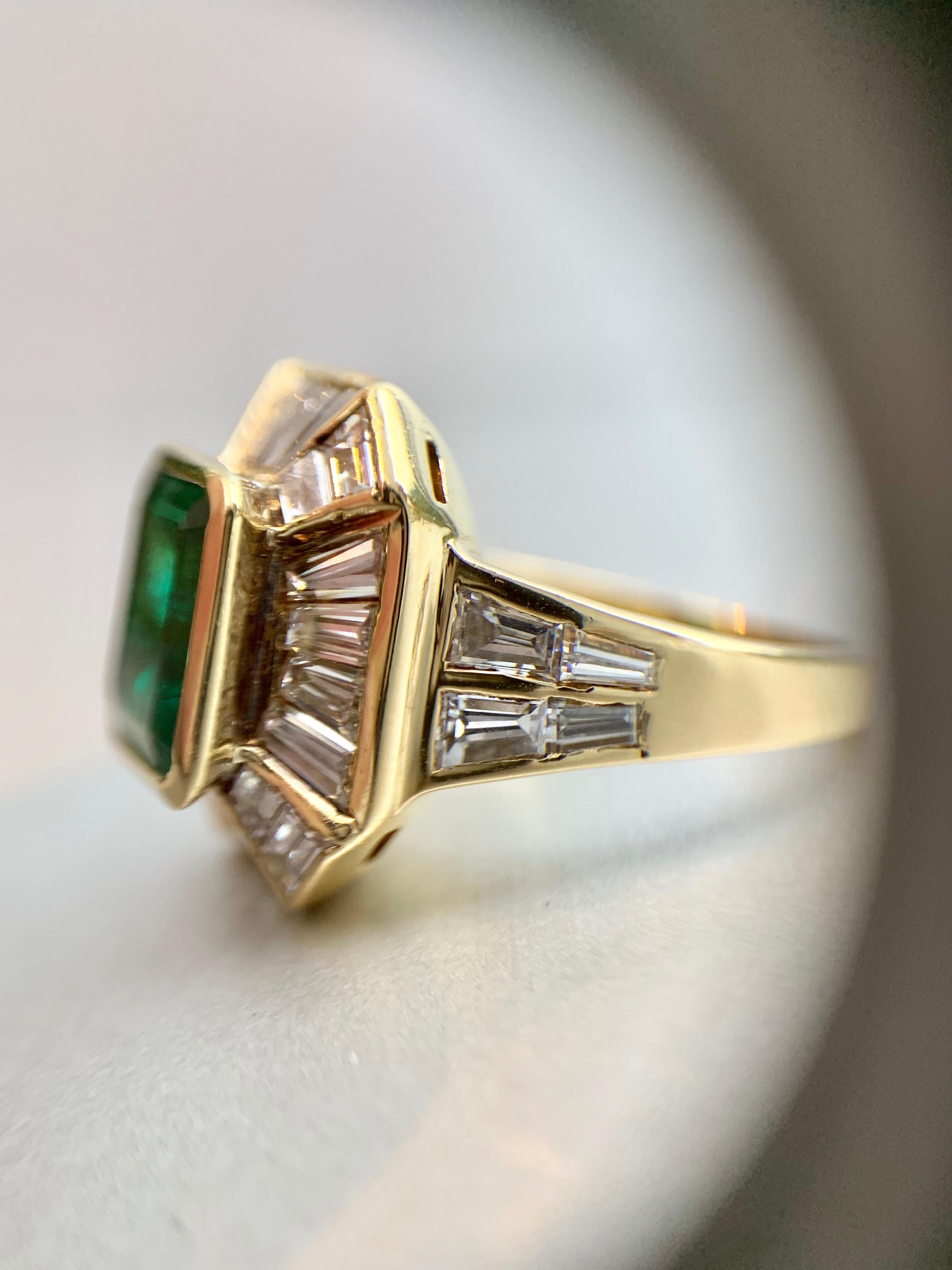 18 Karat Emerald and Diamond Ring 5