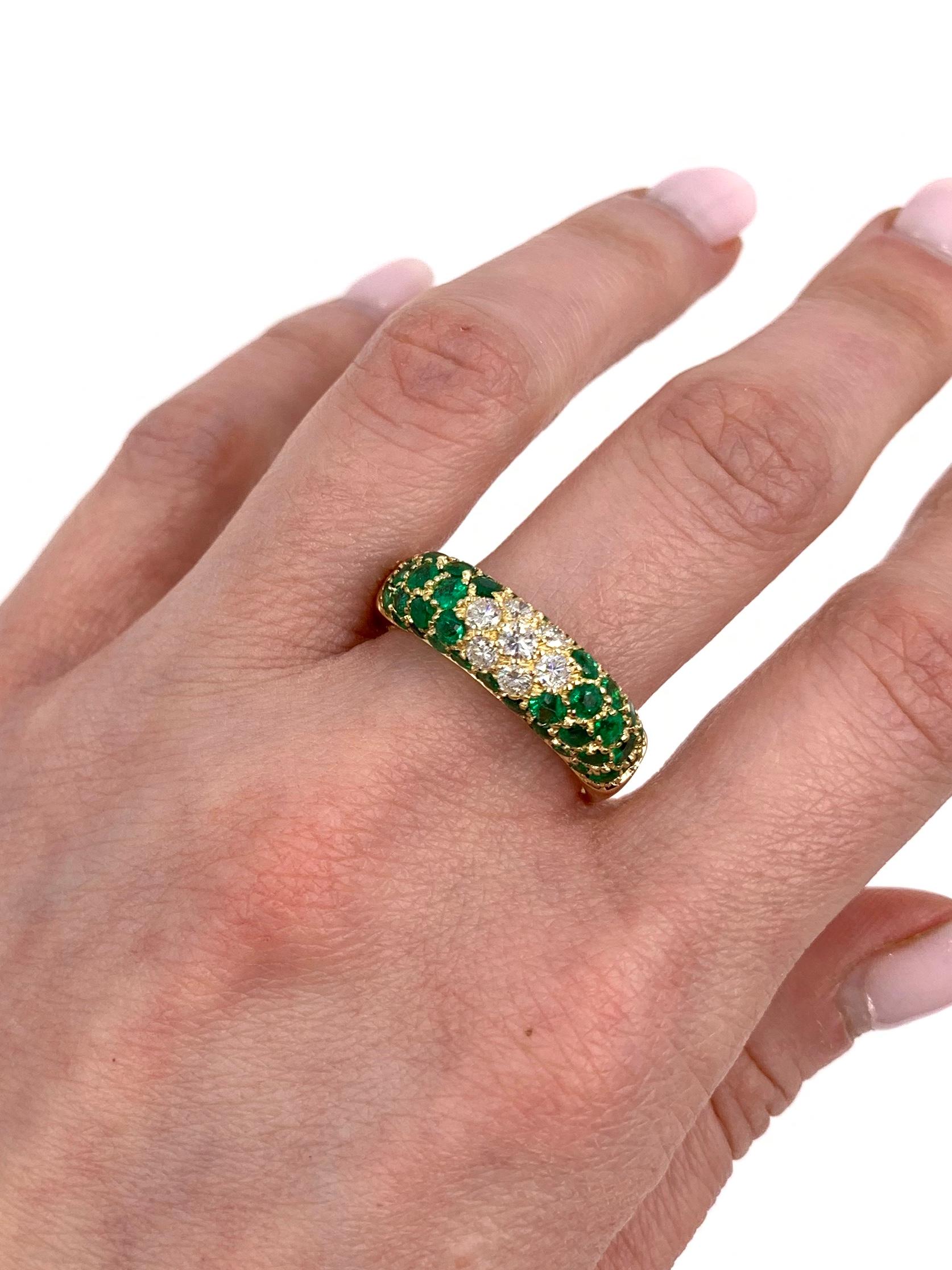 18 Karat Emerald and Diamond Ring For Sale 2