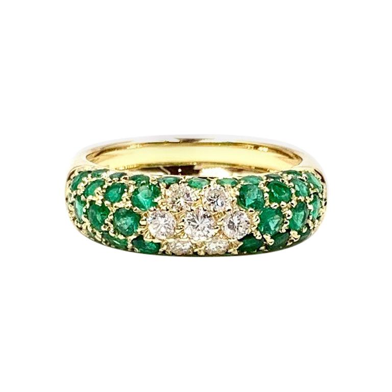 18 Karat Emerald and Diamond Ring For Sale