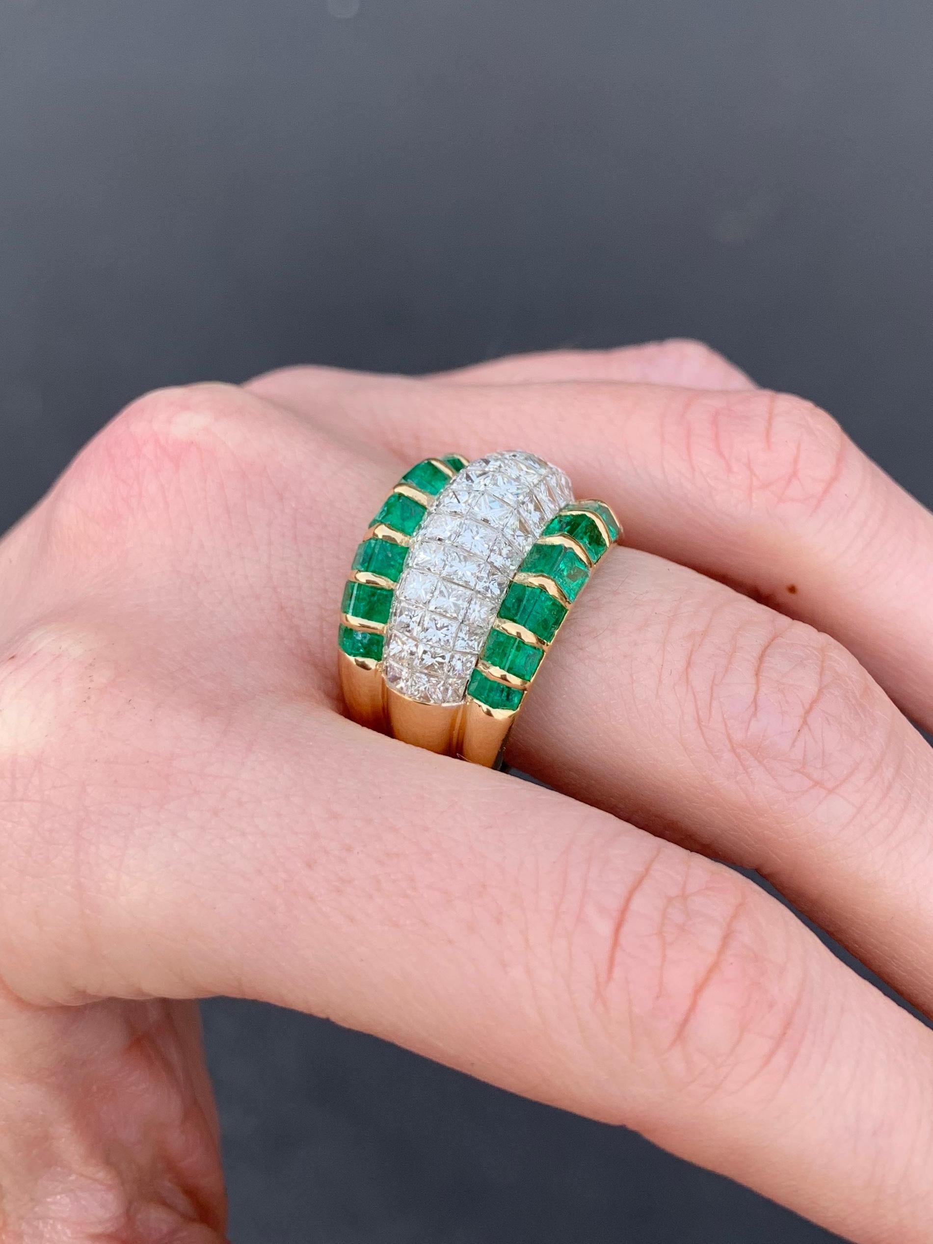 18 Karat Emerald and Diamond Wide Ring For Sale 6