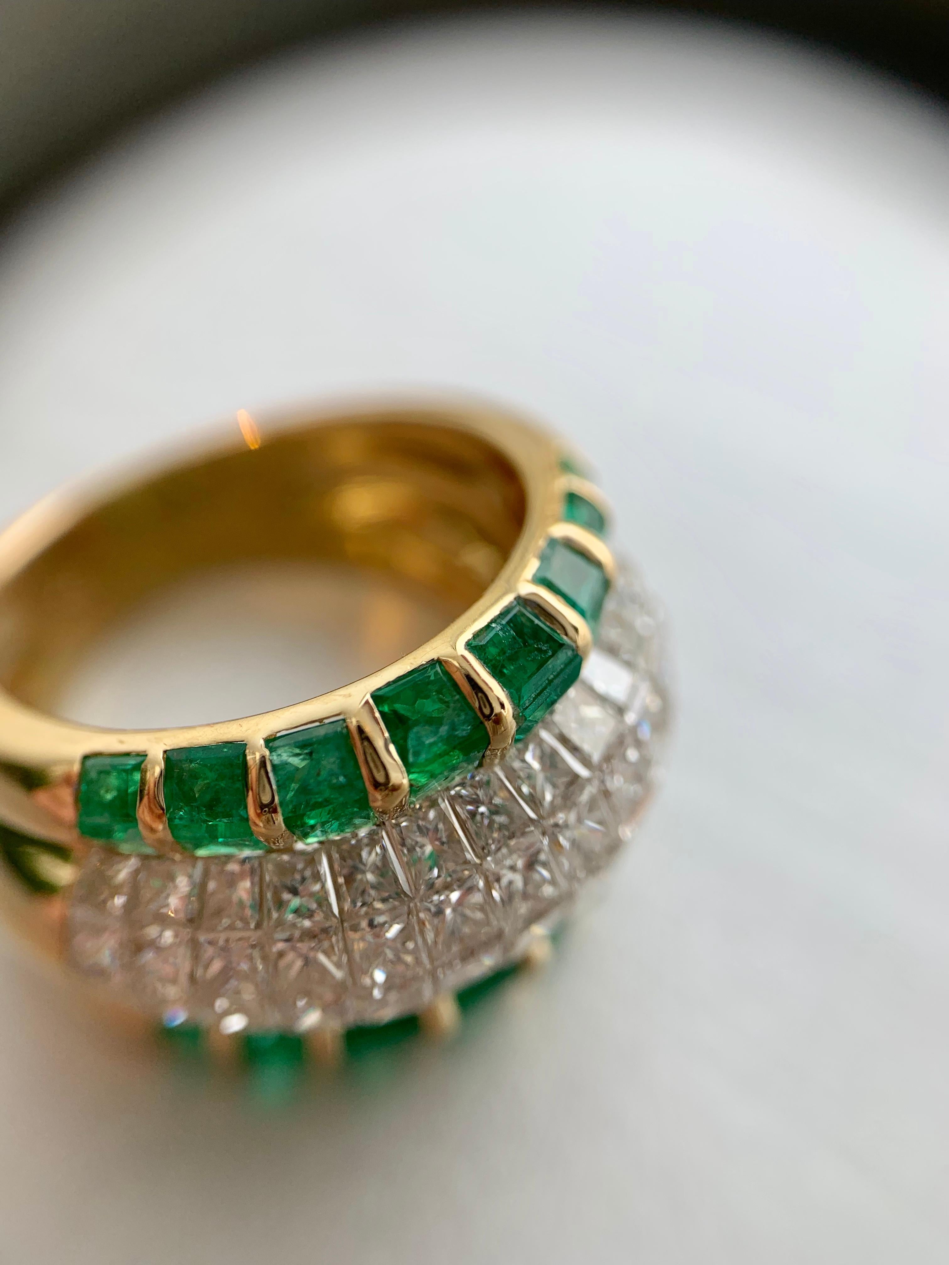 18 Karat Emerald and Diamond Wide Ring For Sale 9