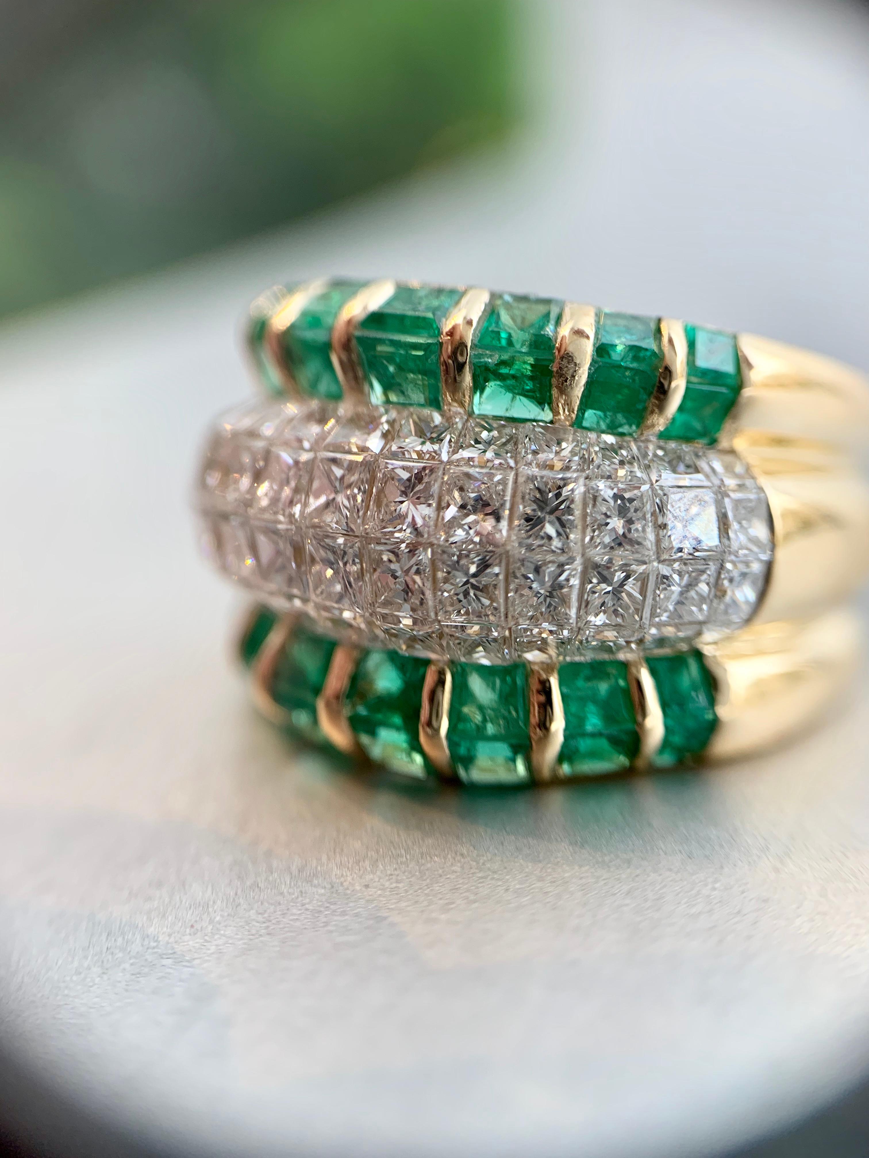 18 Karat Emerald and Diamond Wide Ring For Sale 11