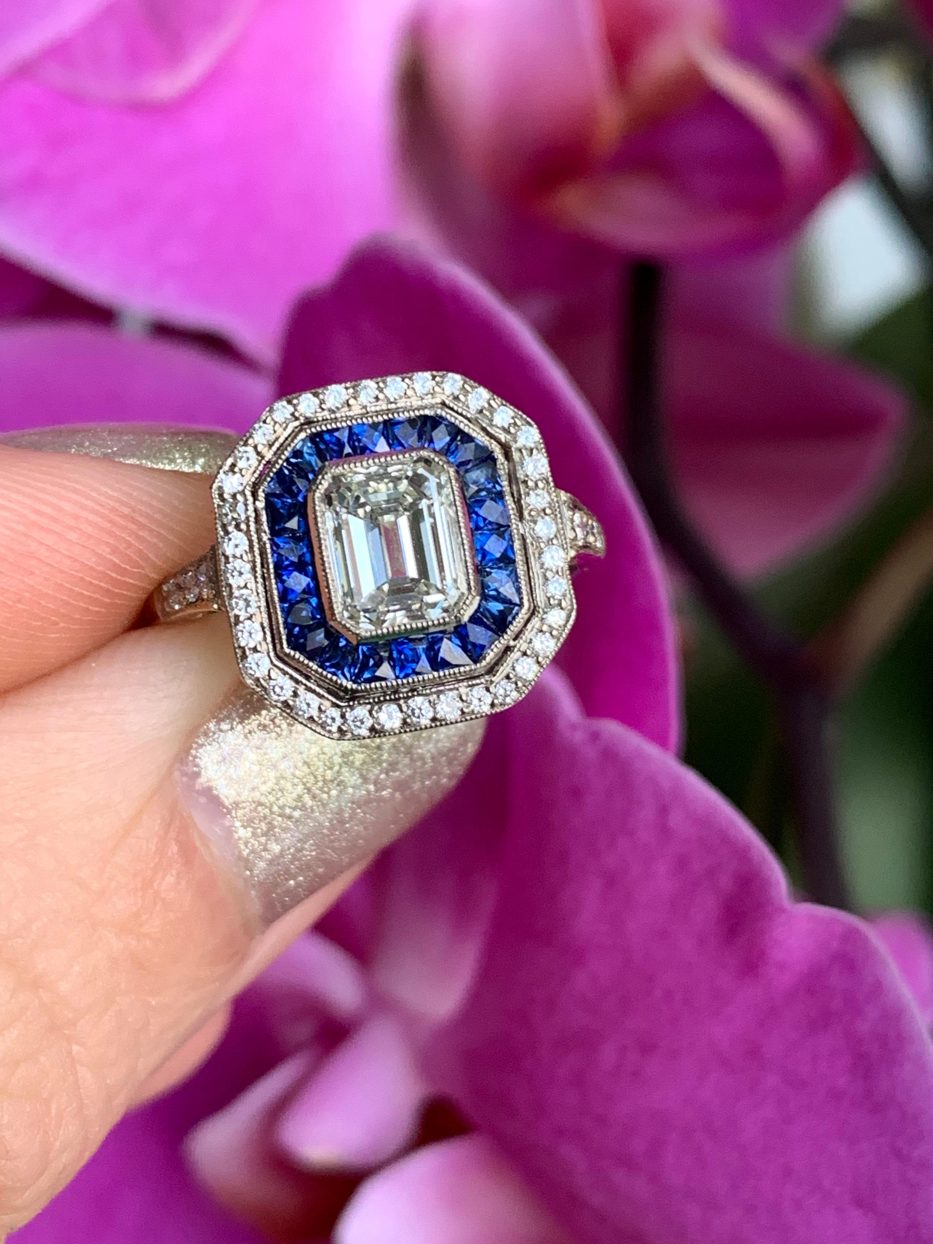 18 Karat Emerald Cut Diamond and Sapphire & Diamond Art Deco Cluster Ring 4