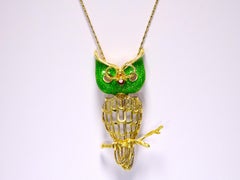 18 Karat Enamel Owl Pin/Brooch 15.30 Grams